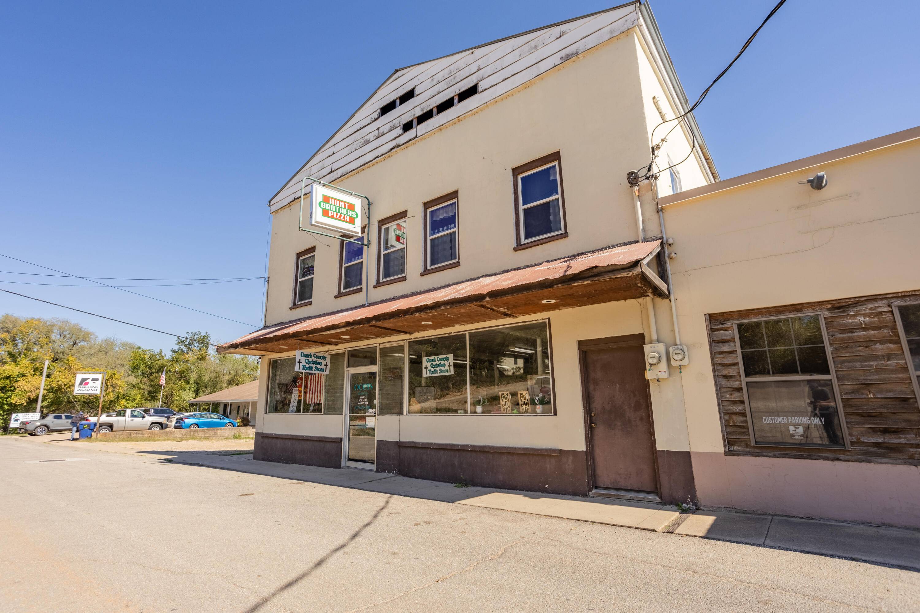 282 N Main ST, Gainesville, MO 65655