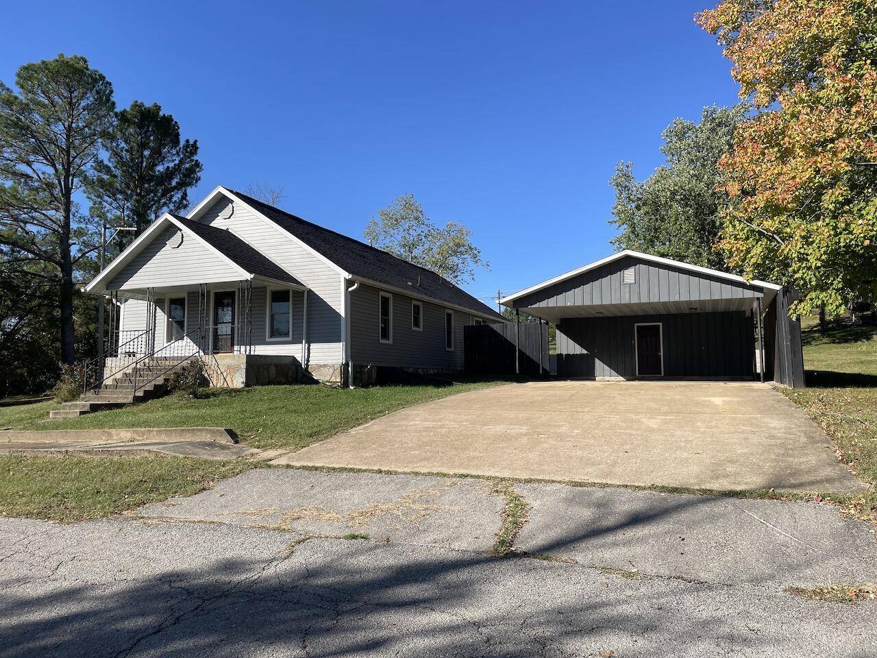 801 Patton AVE, Cabool, MO 65689