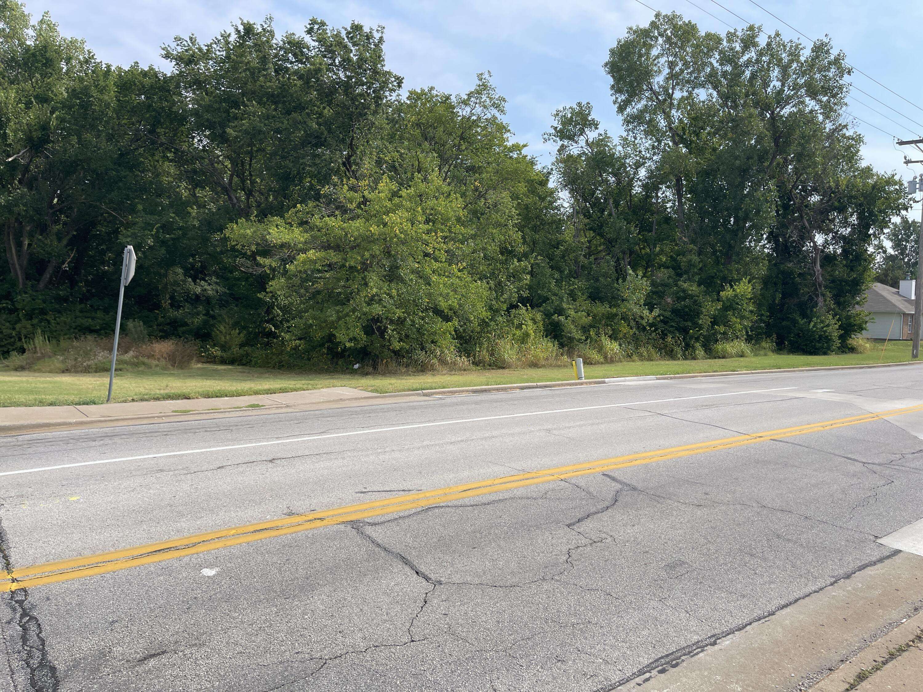 Xxx 26th ST, Joplin, MO 64804