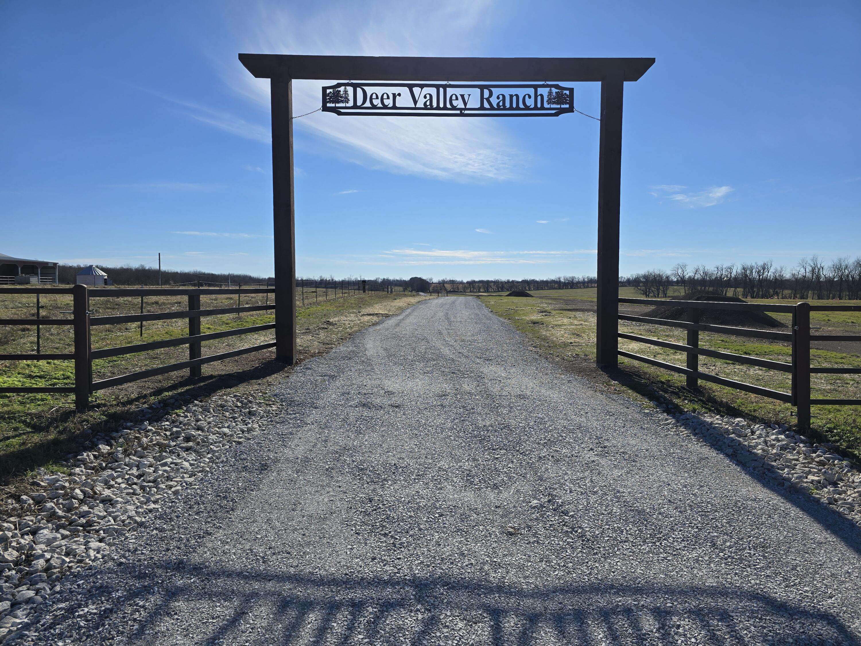 000 W Farm Road 94 Tract 5, Ash Grove, MO 65604