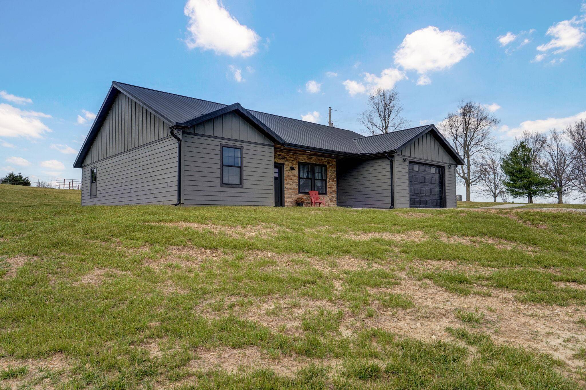 13368 W County Road W 76-505, Ava, MO 65608