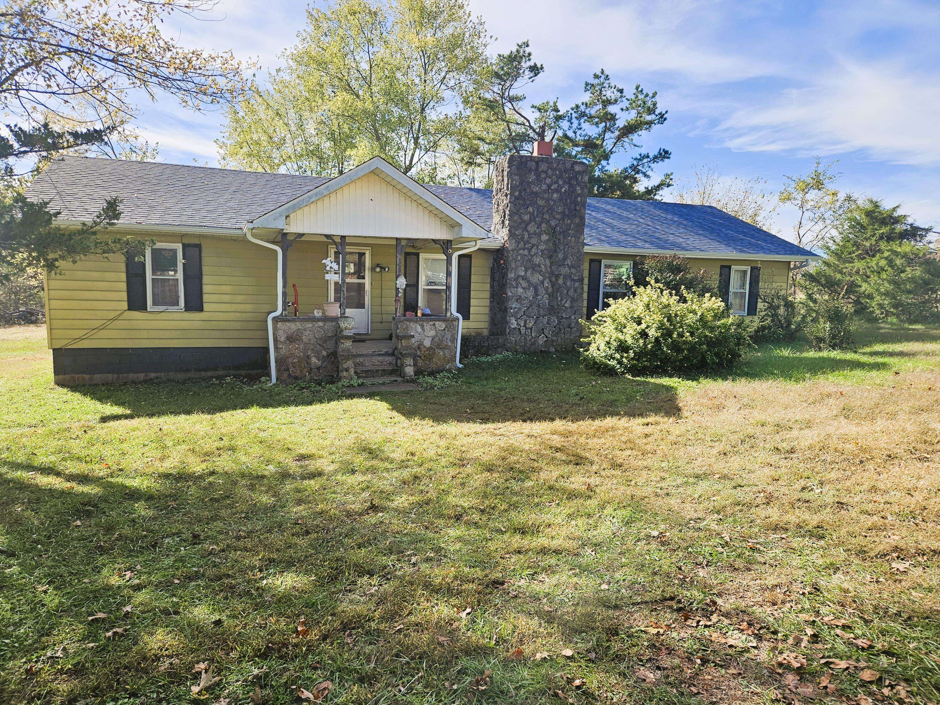 41594 Bass RD, Falcon, MO 65470