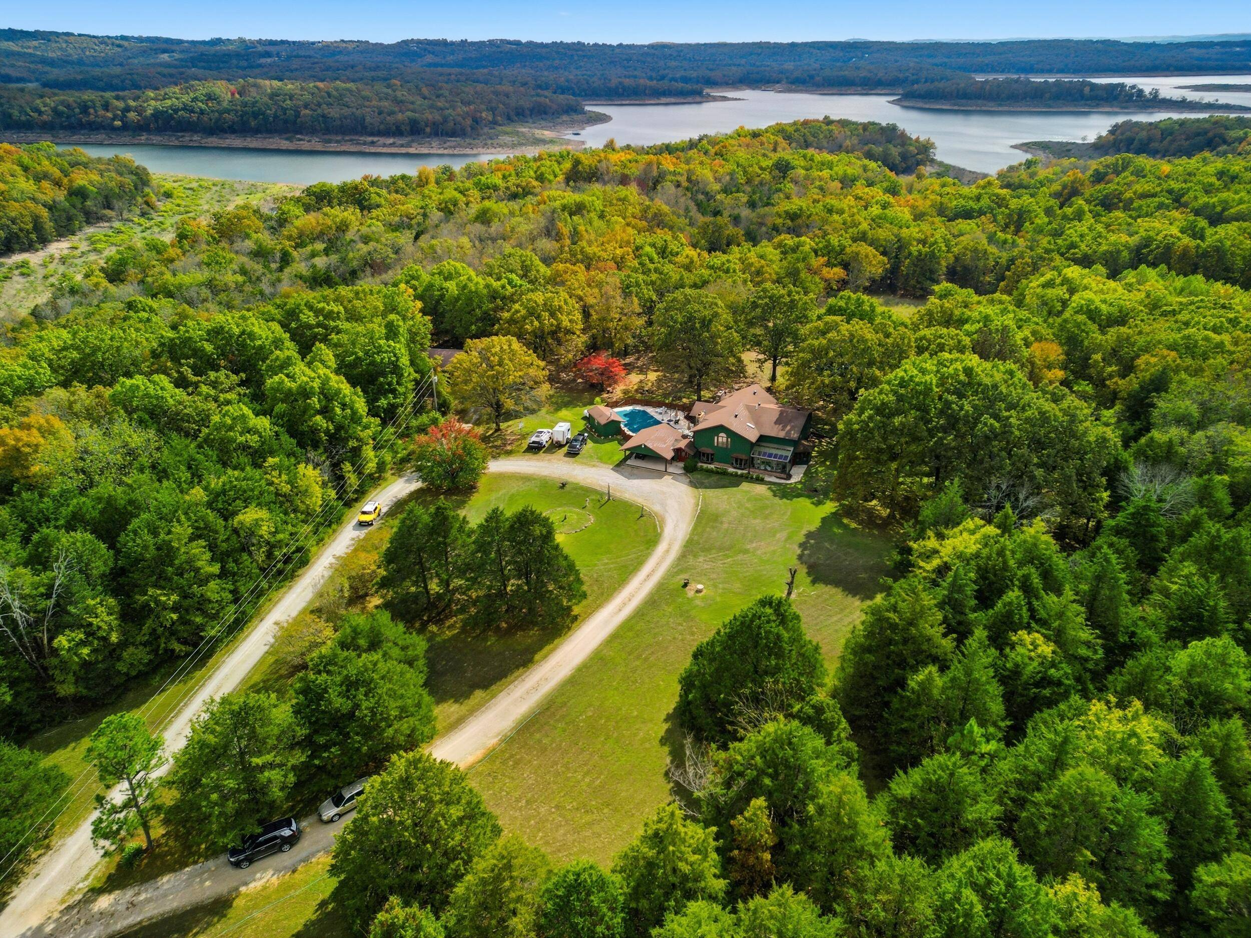 177 Botziegus LN, Oakland, AR 72661