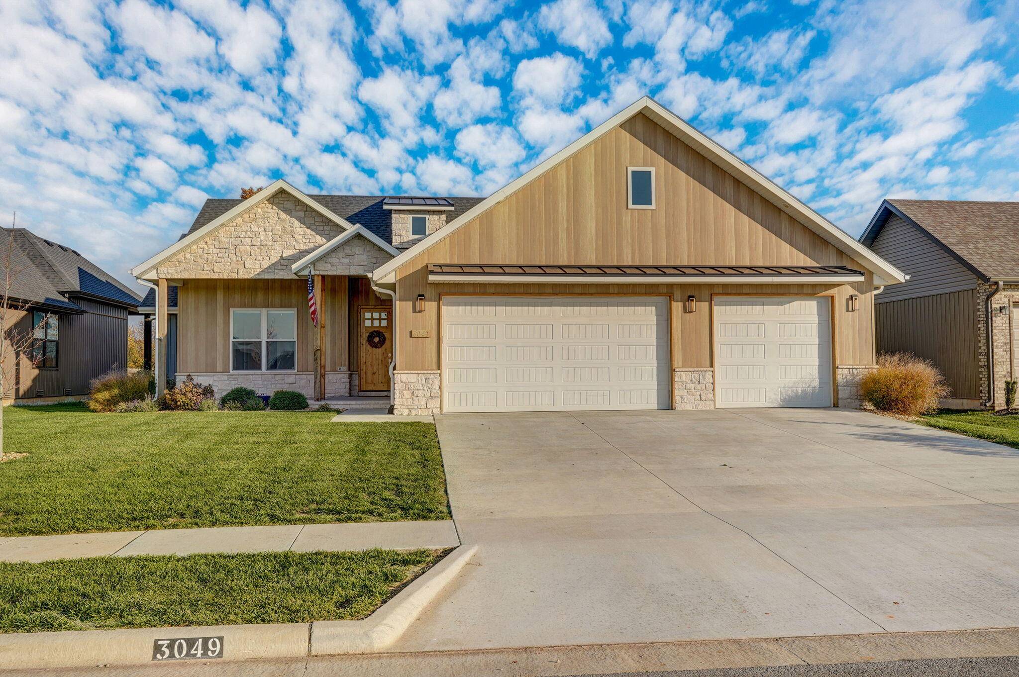 3049 W Edward ST, Springfield, MO 65810