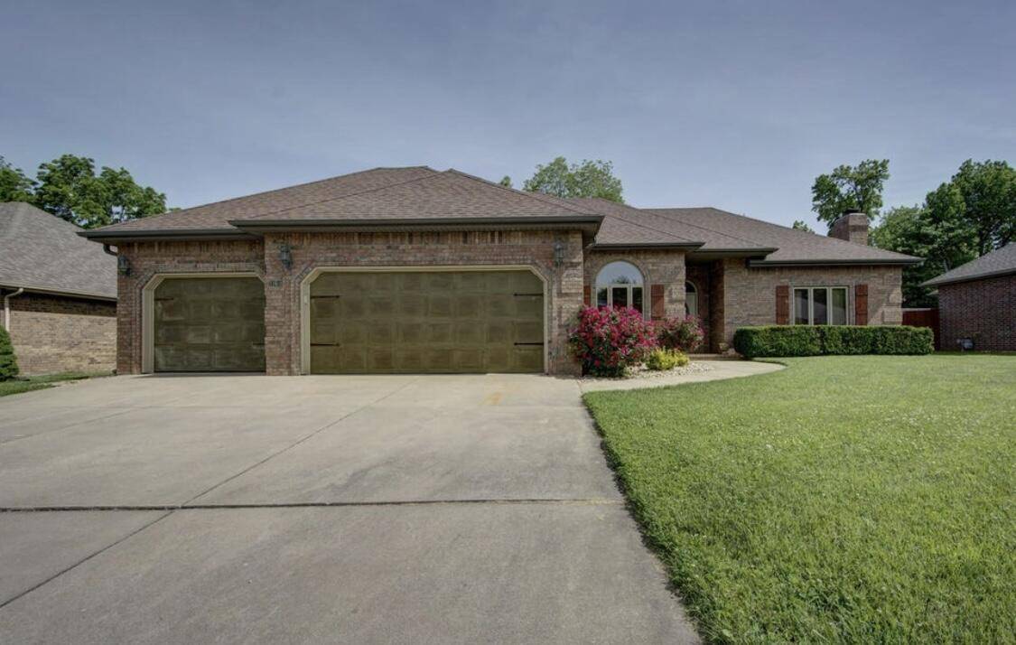 3165 E Topping CIR, Springfield, MO 65804