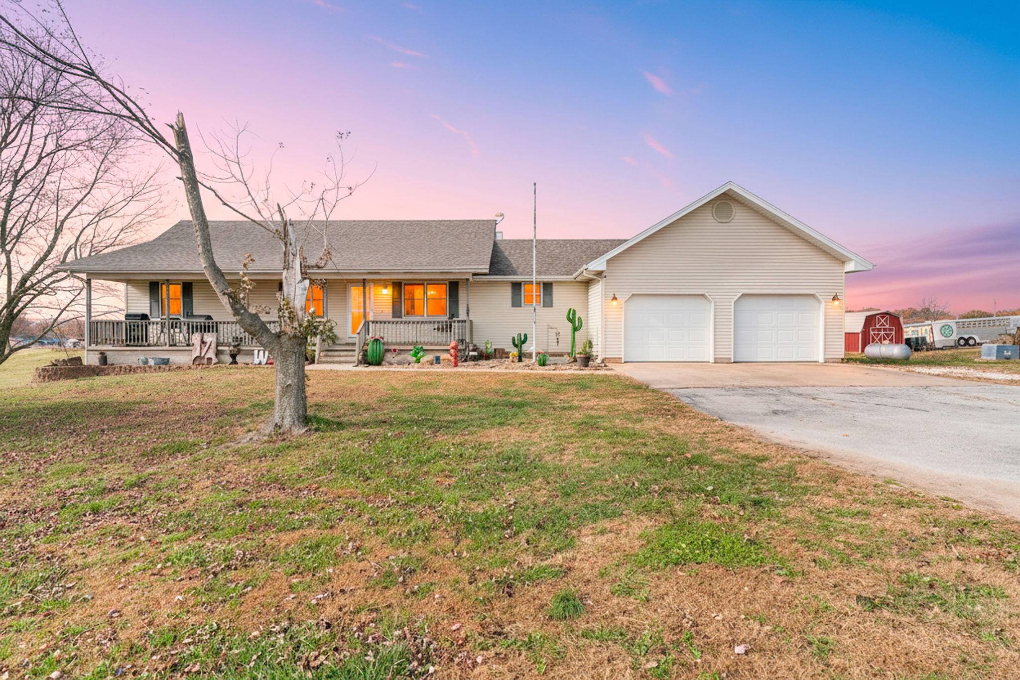 12958 W Farm Road 114, Bois D Arc, MO 65612