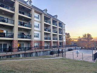 3830 Green Mountain DR #202, Branson, MO 65616