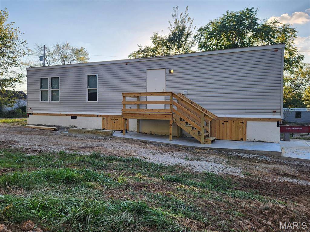 411 W Nelson ST, Conway, MO 65632