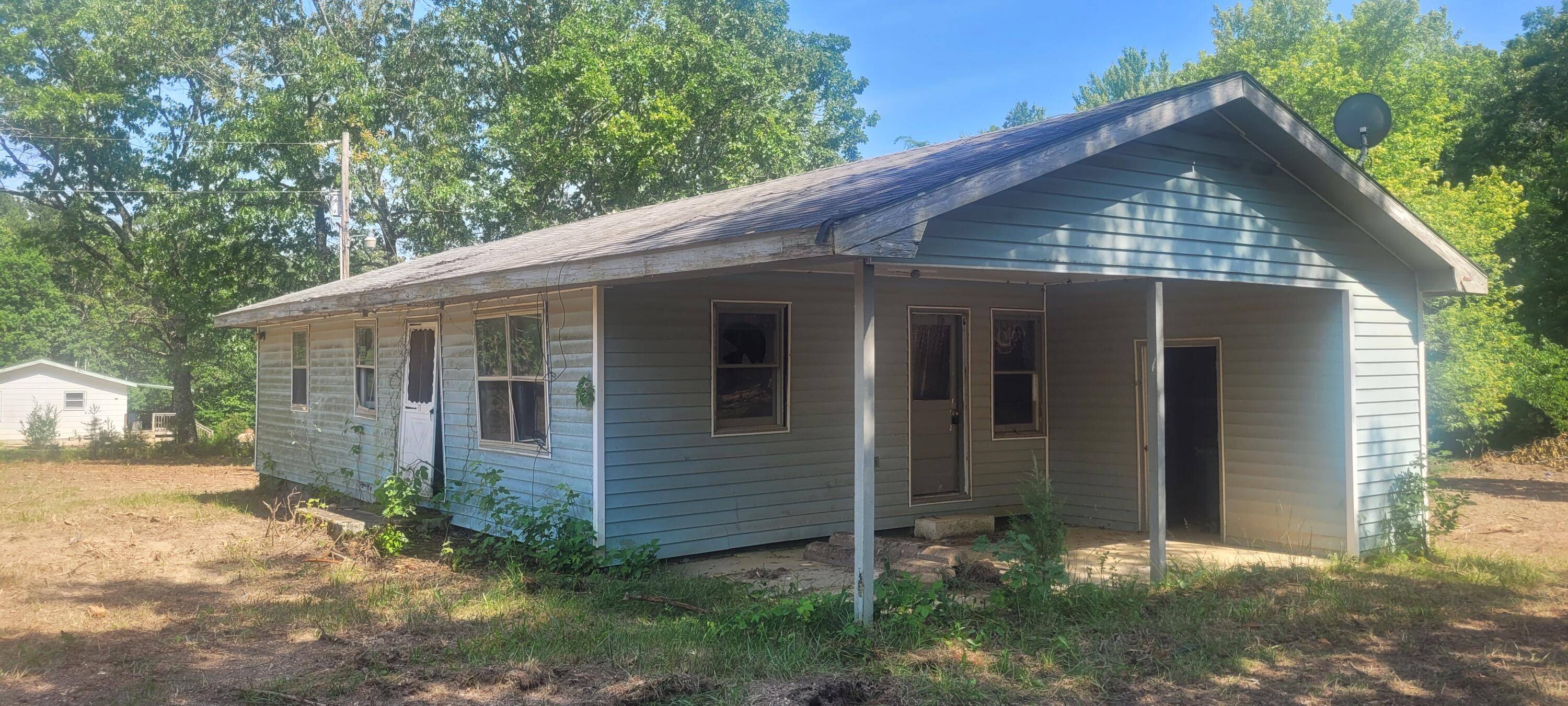 14730 Boiling Springs RD, Licking, MO 65542