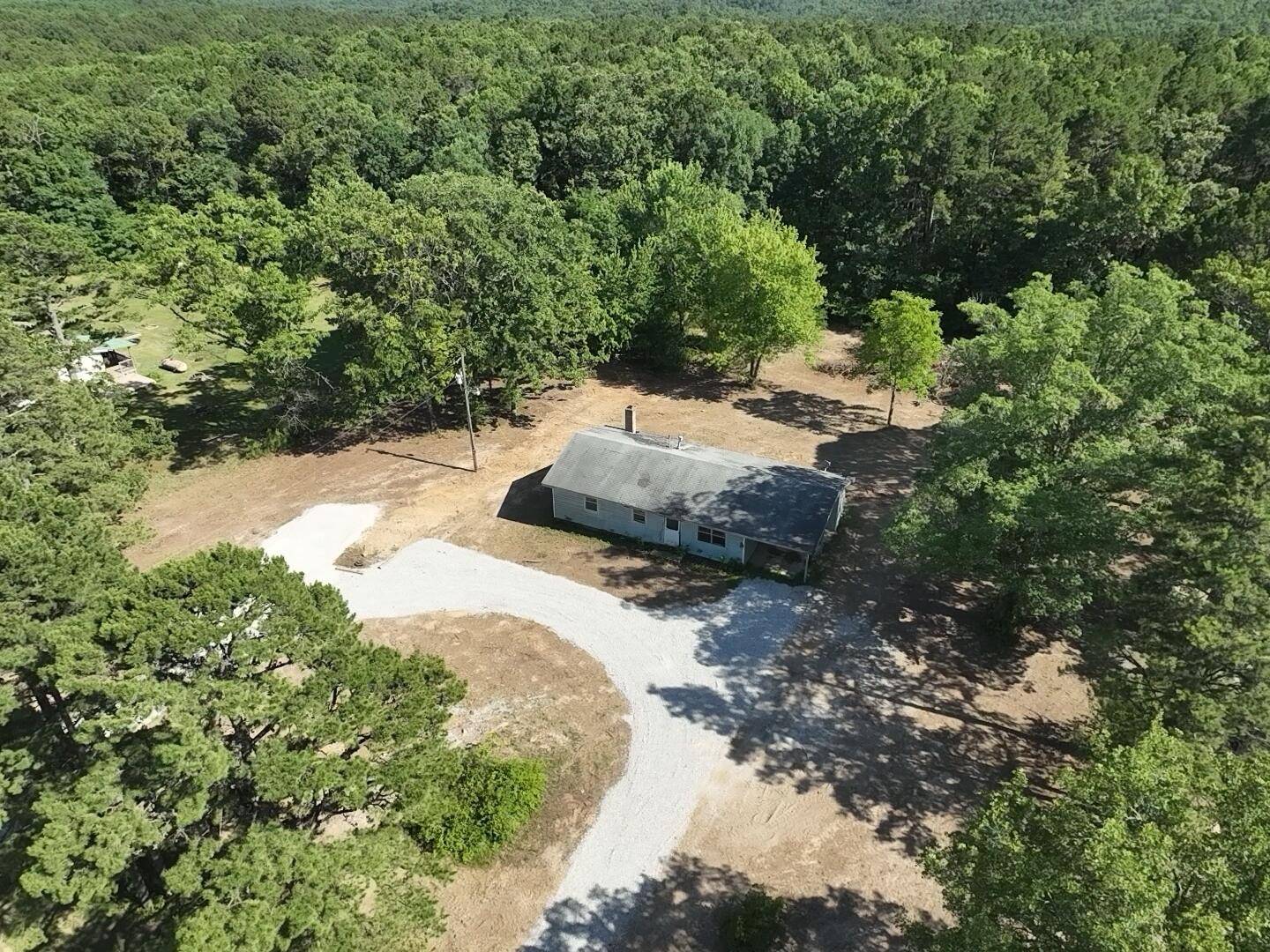 14730 Boiling Springs RD, Licking, MO 65542