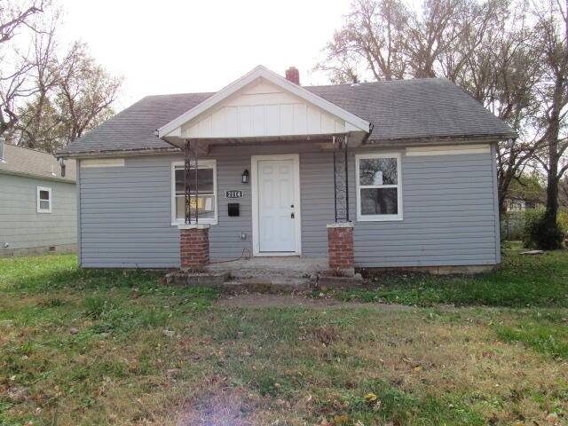 2114 E Cairo ST, Springfield, MO 65802