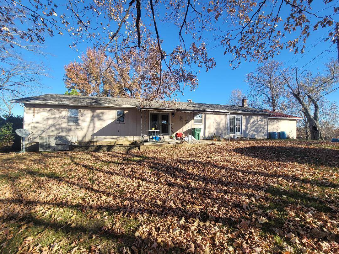 3079 Highway M, Cabool, MO 65689