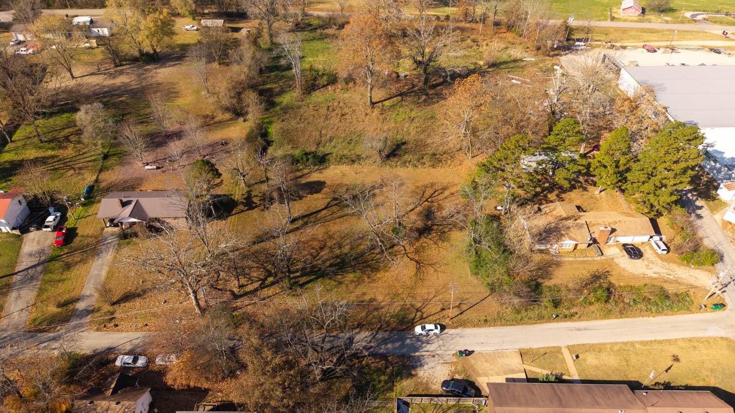 000 N 9th Street, Thayer, MO 65791