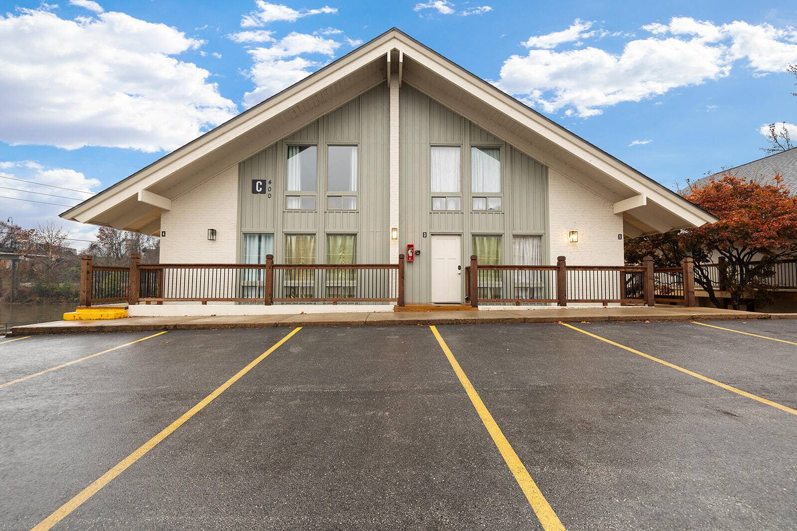 403 Veterans BLVD #C-3, Branson, MO 65616