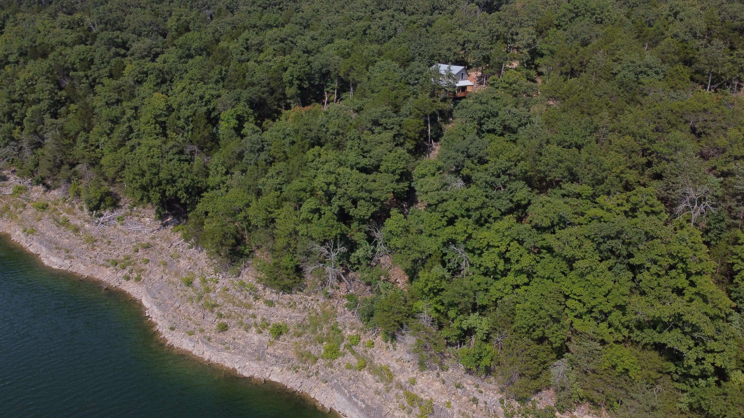 1350 Backwoods Rd, Cedarcreek, MO 65627