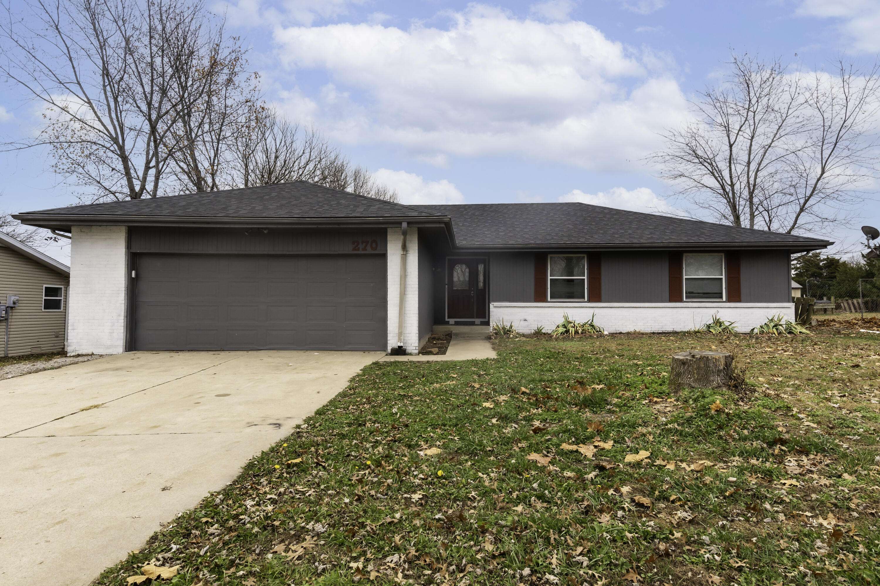 270 S Meadowlark ST, Fair Grove, MO 65648