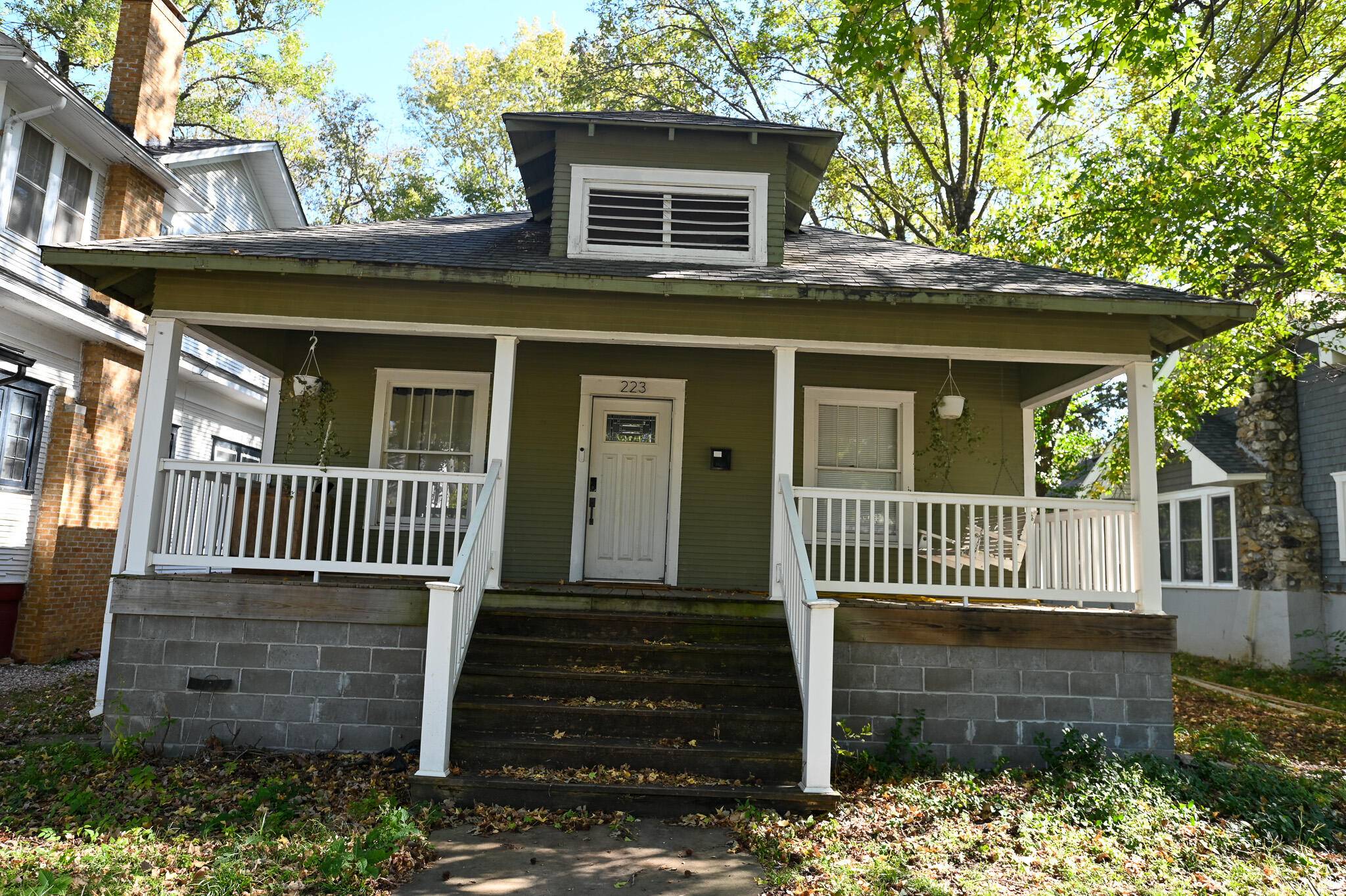 223 N Sergeant AVE, Joplin, MO 64801