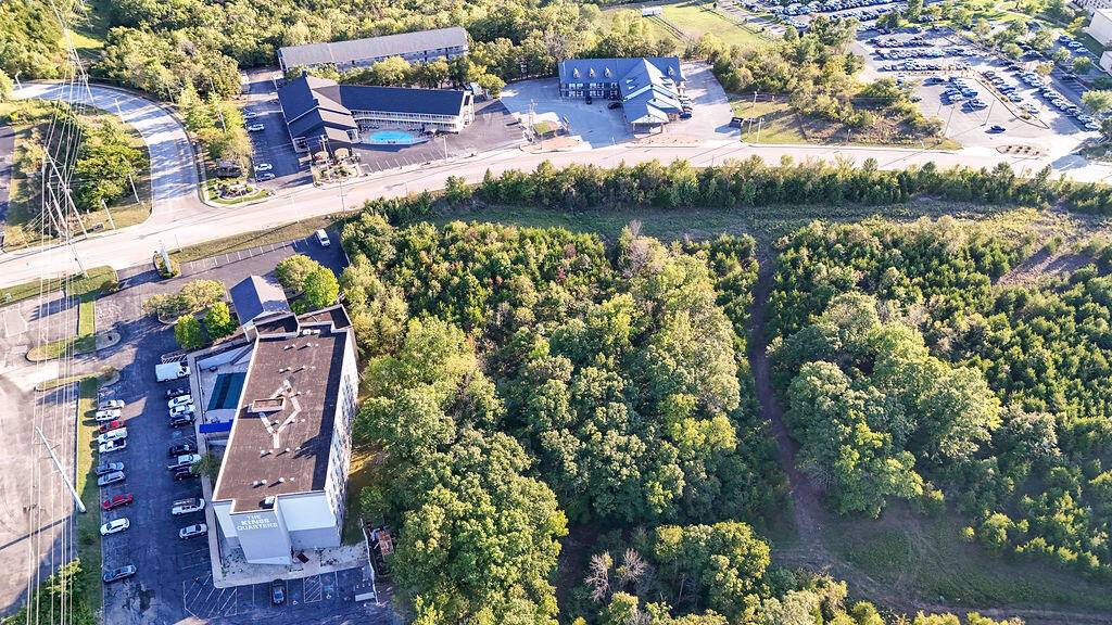 000 Expressway LN #Lot 9, Branson, MO 65616