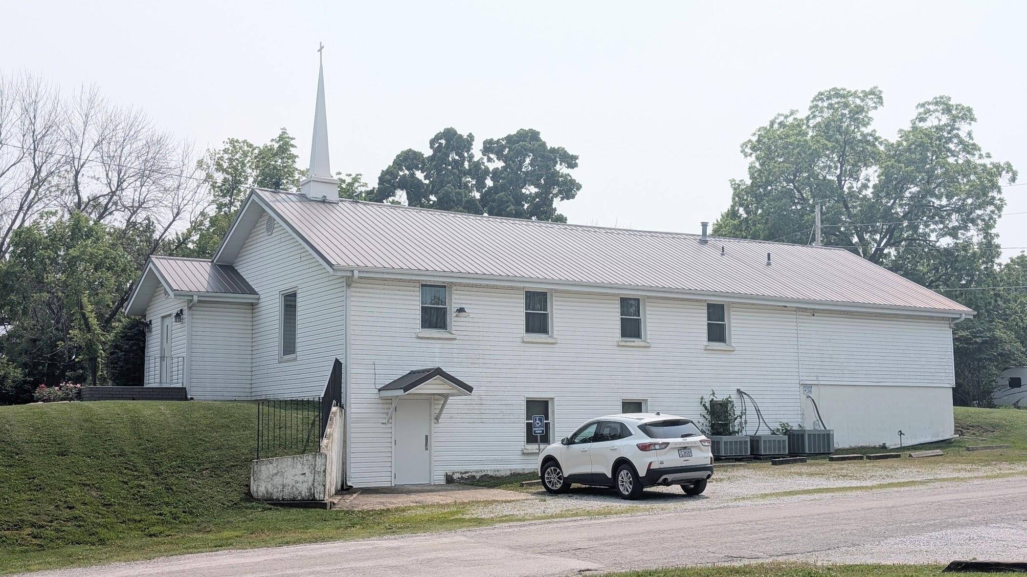 600 S Grand AVE, El Dorado Springs, MO 64744