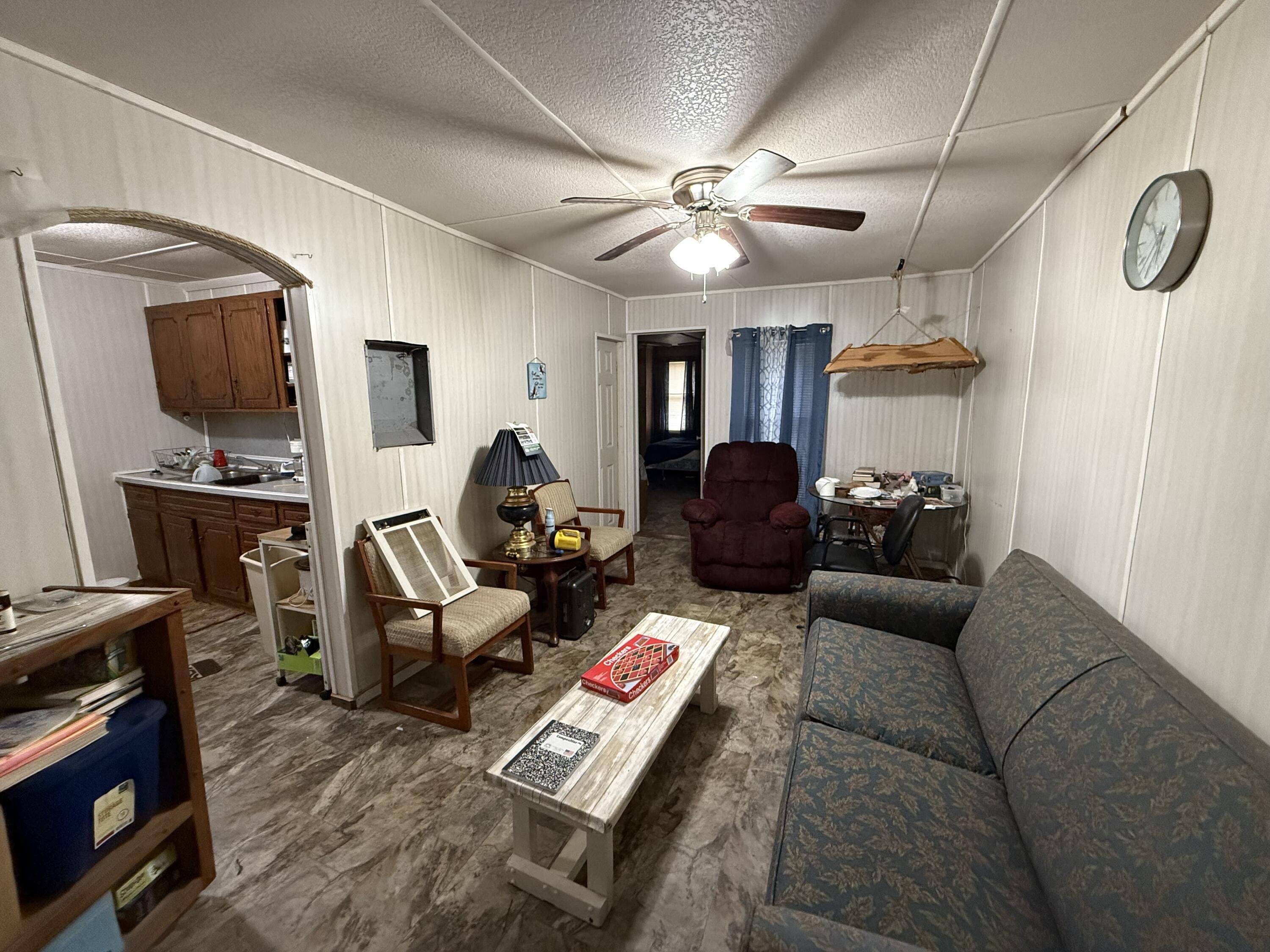 504 W Maddux ST, Branson, MO 65616