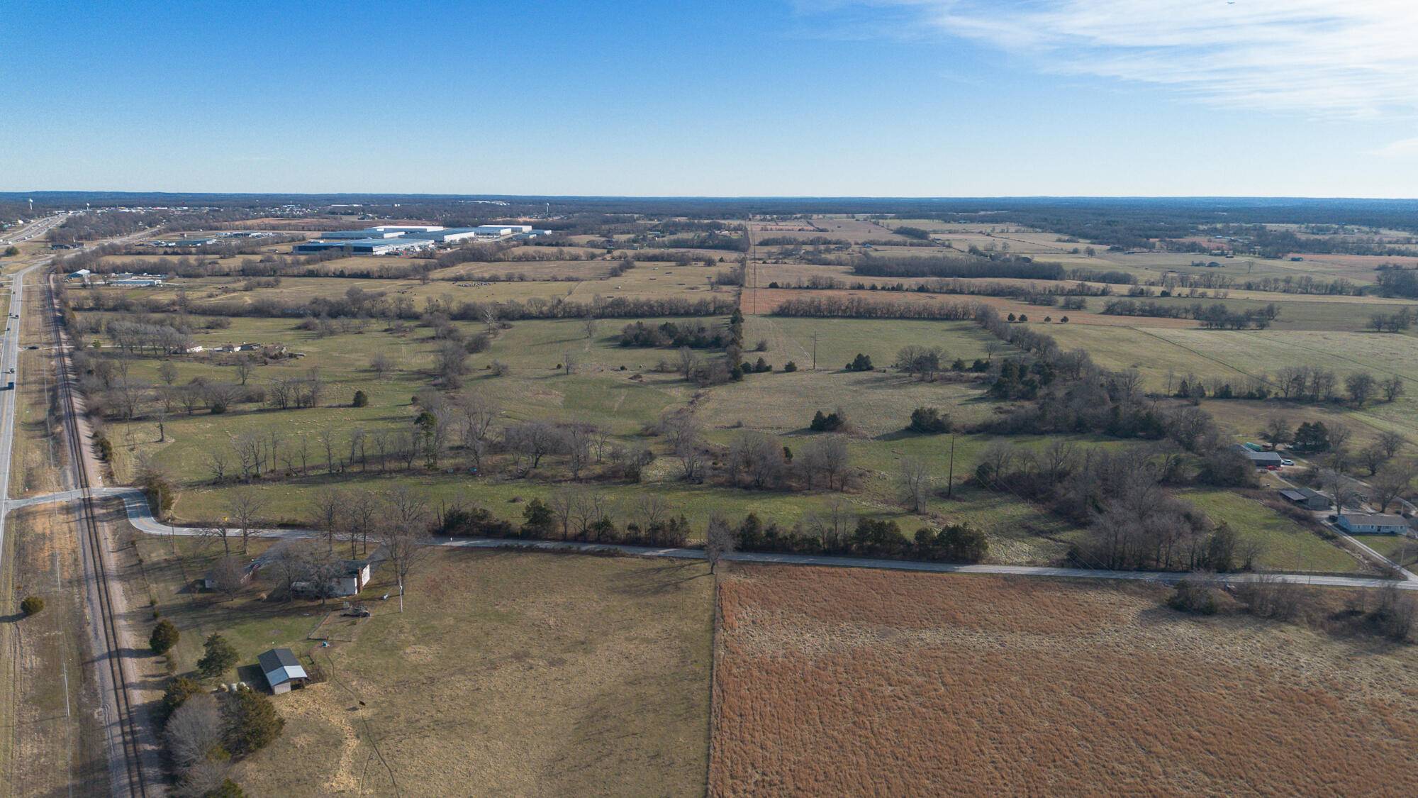 000 E Highway Oo, Strafford, MO 65757