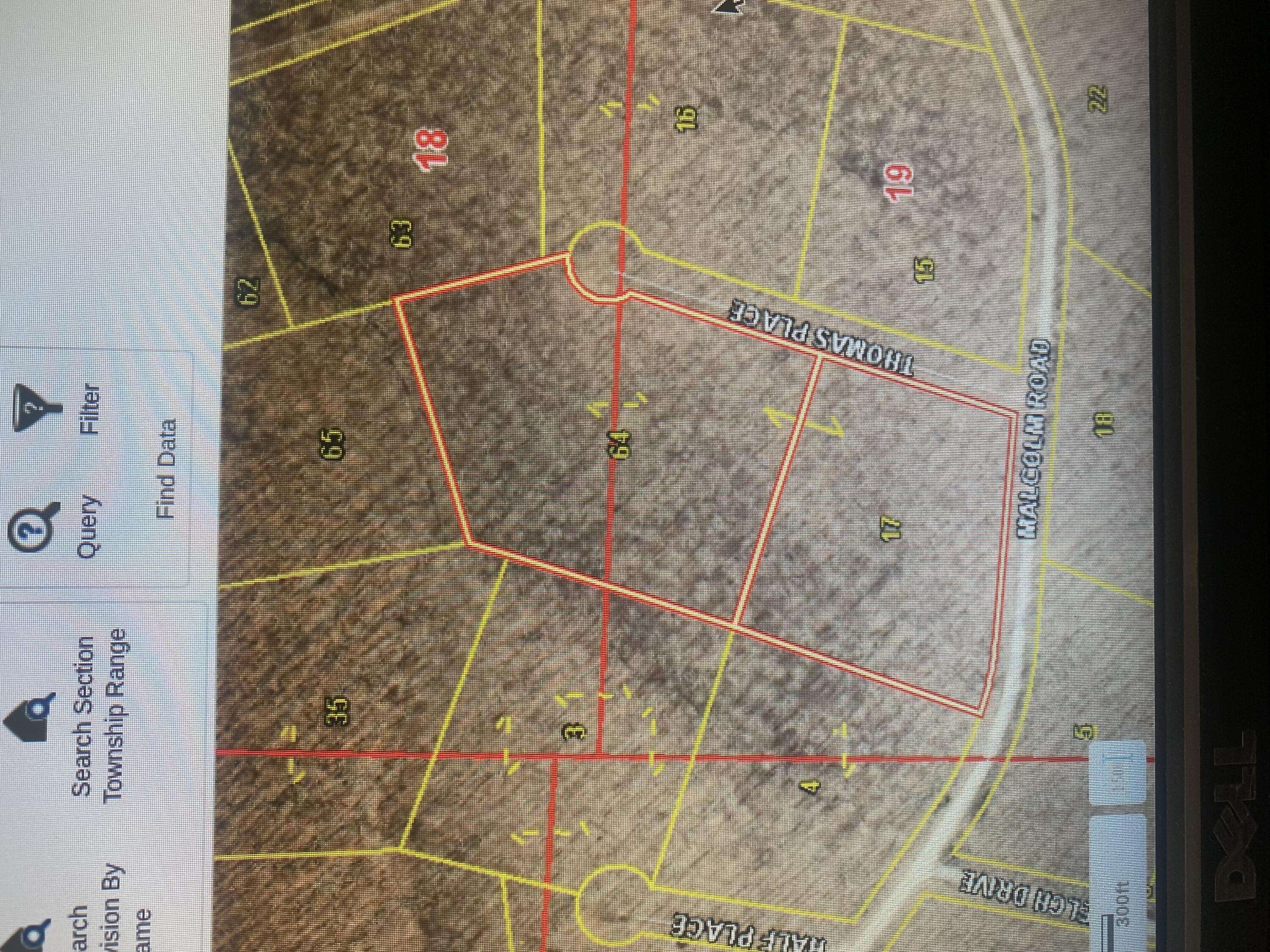 000 Malcolm RD, Edwards, MO 65326