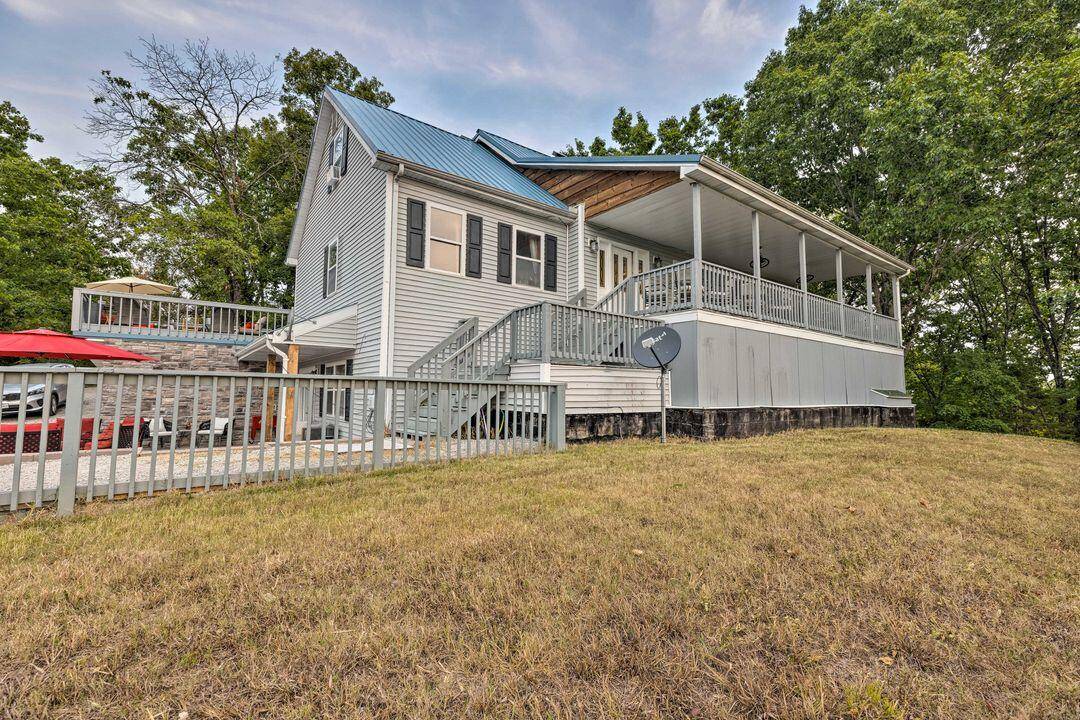 847 Airport RD, Branson, MO 65616