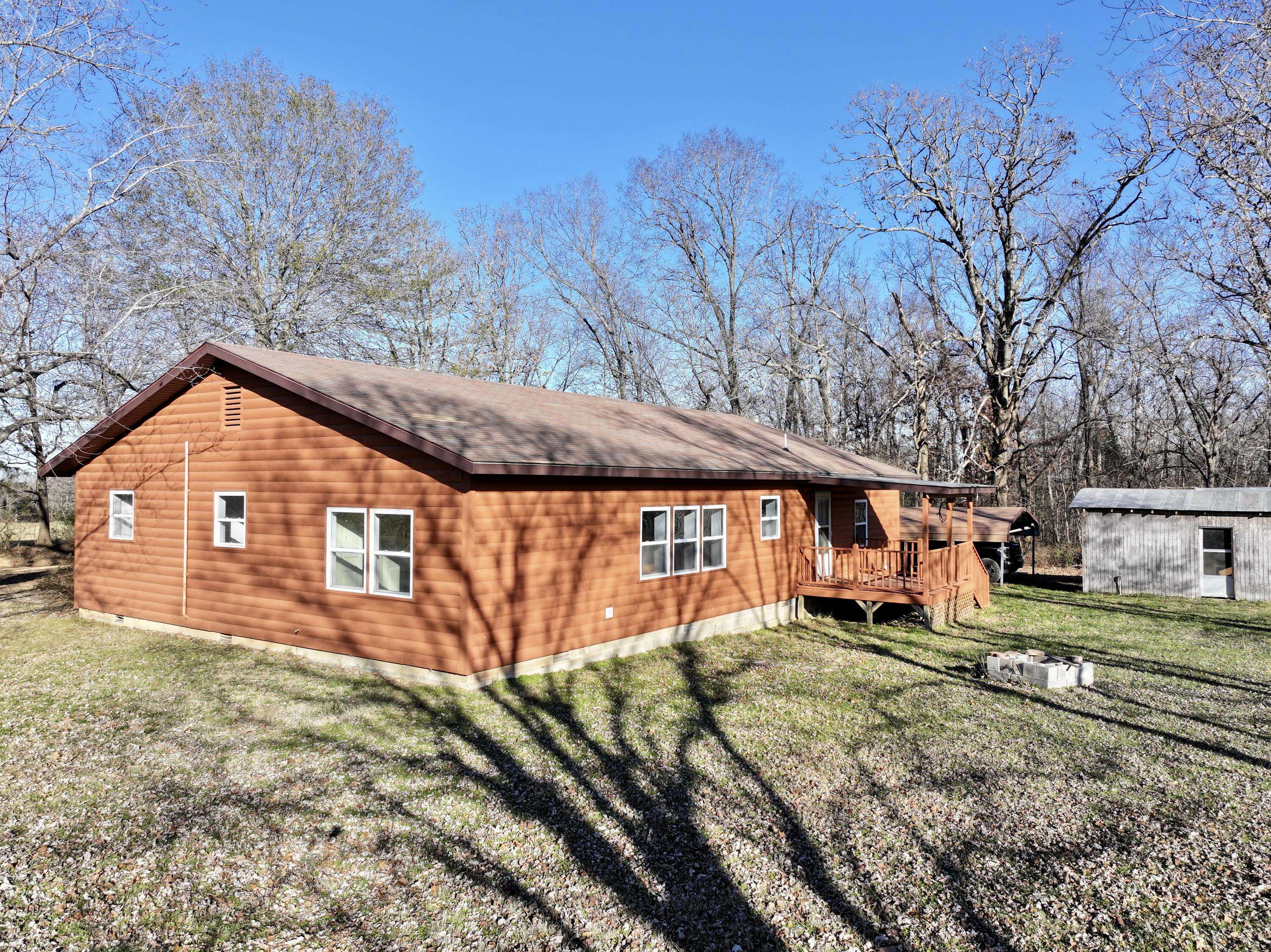 1522 County Road 404, Alton, MO 65606