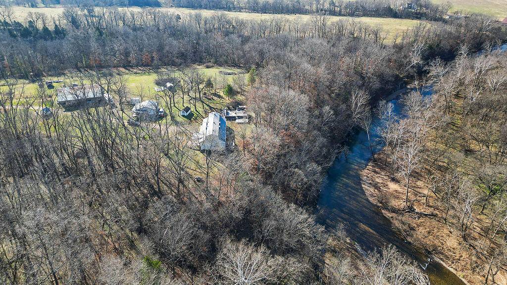1471 Walnut RD, Anderson, MO 64831
