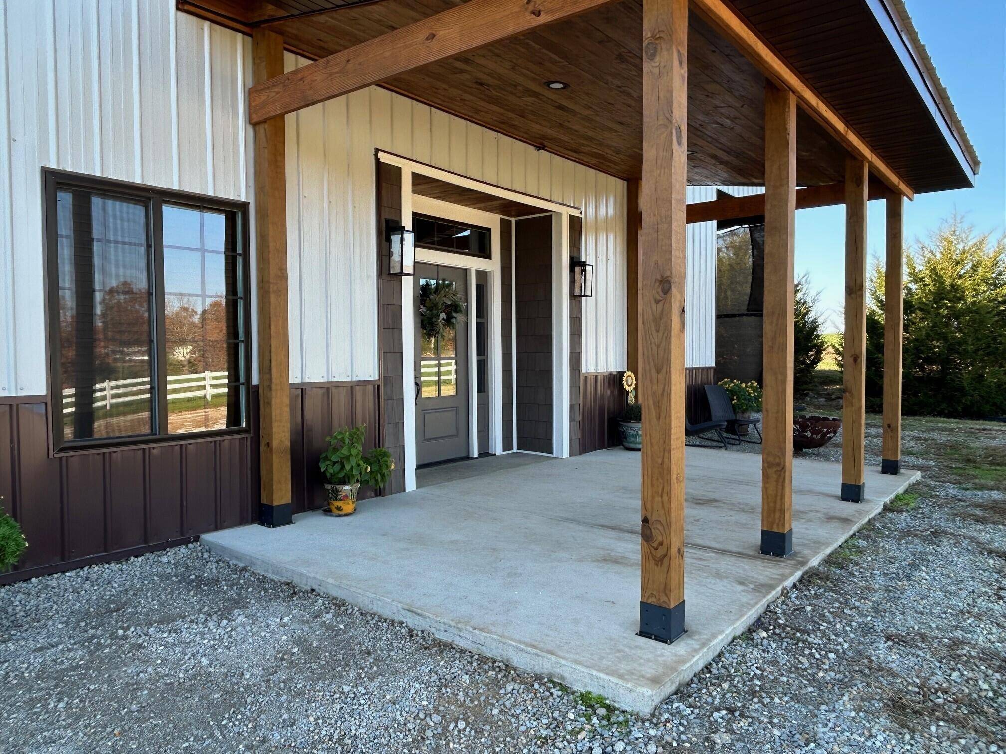 710 County Road 328, Thayer, MO 65791
