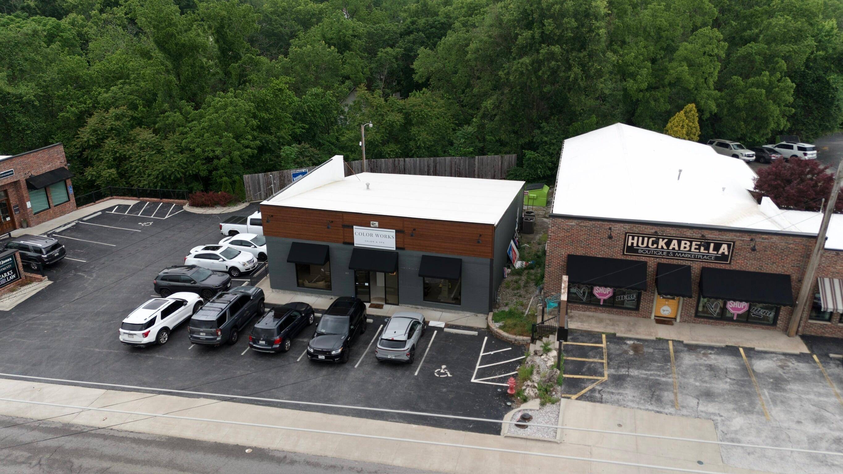 103-105 S 3rd ST, Ozark, MO 65721