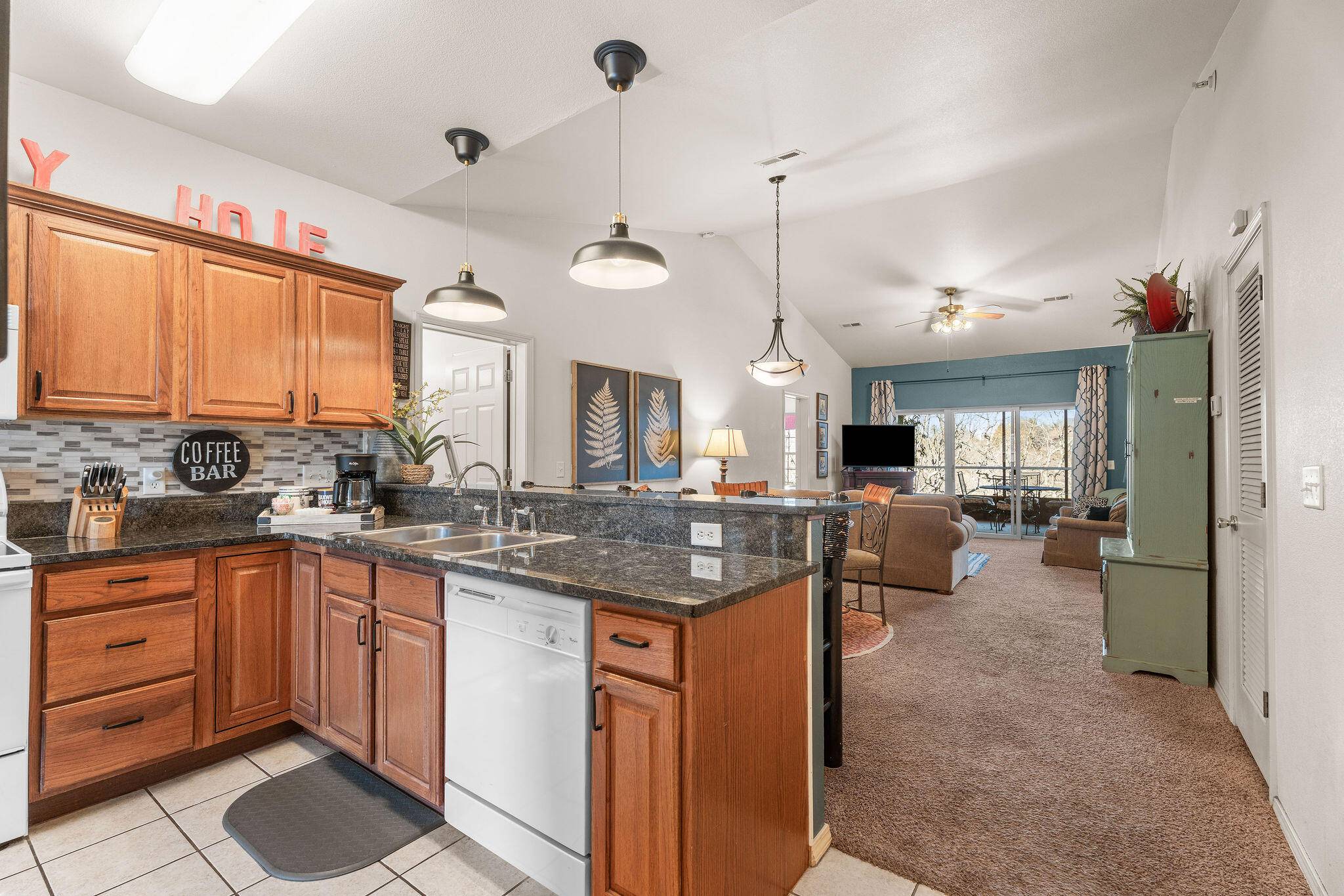 1071 Golf DR #5, Branson West, MO 65737
