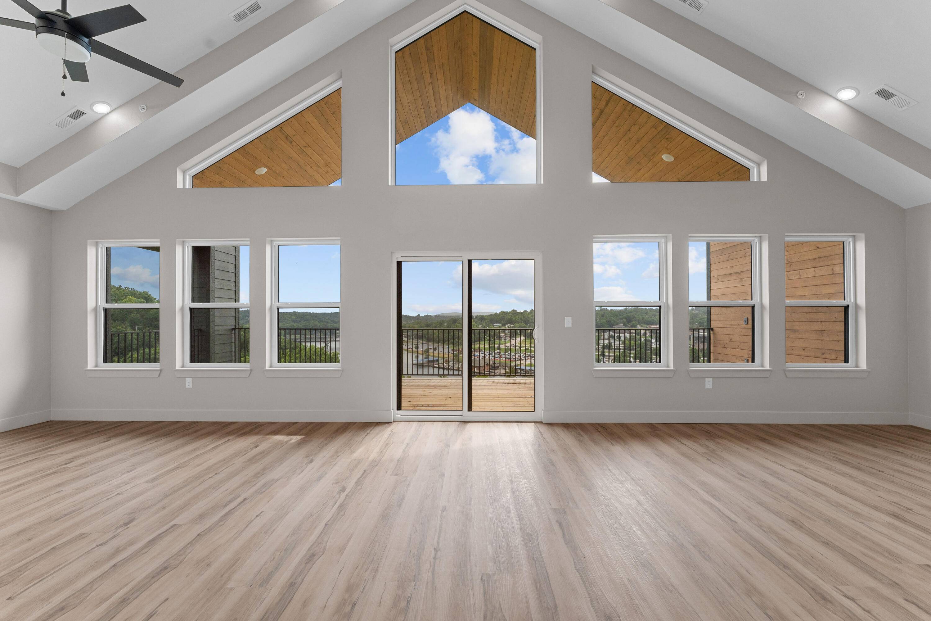 000 Glasswater Condominiums, Branson, MO 65616