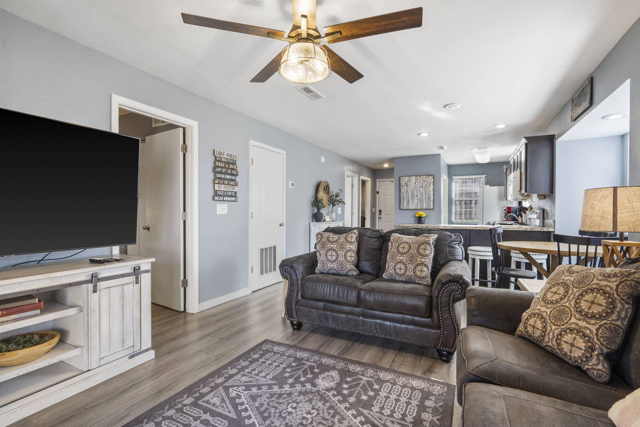 13 Woodpecker LN #1, Branson, MO 65616