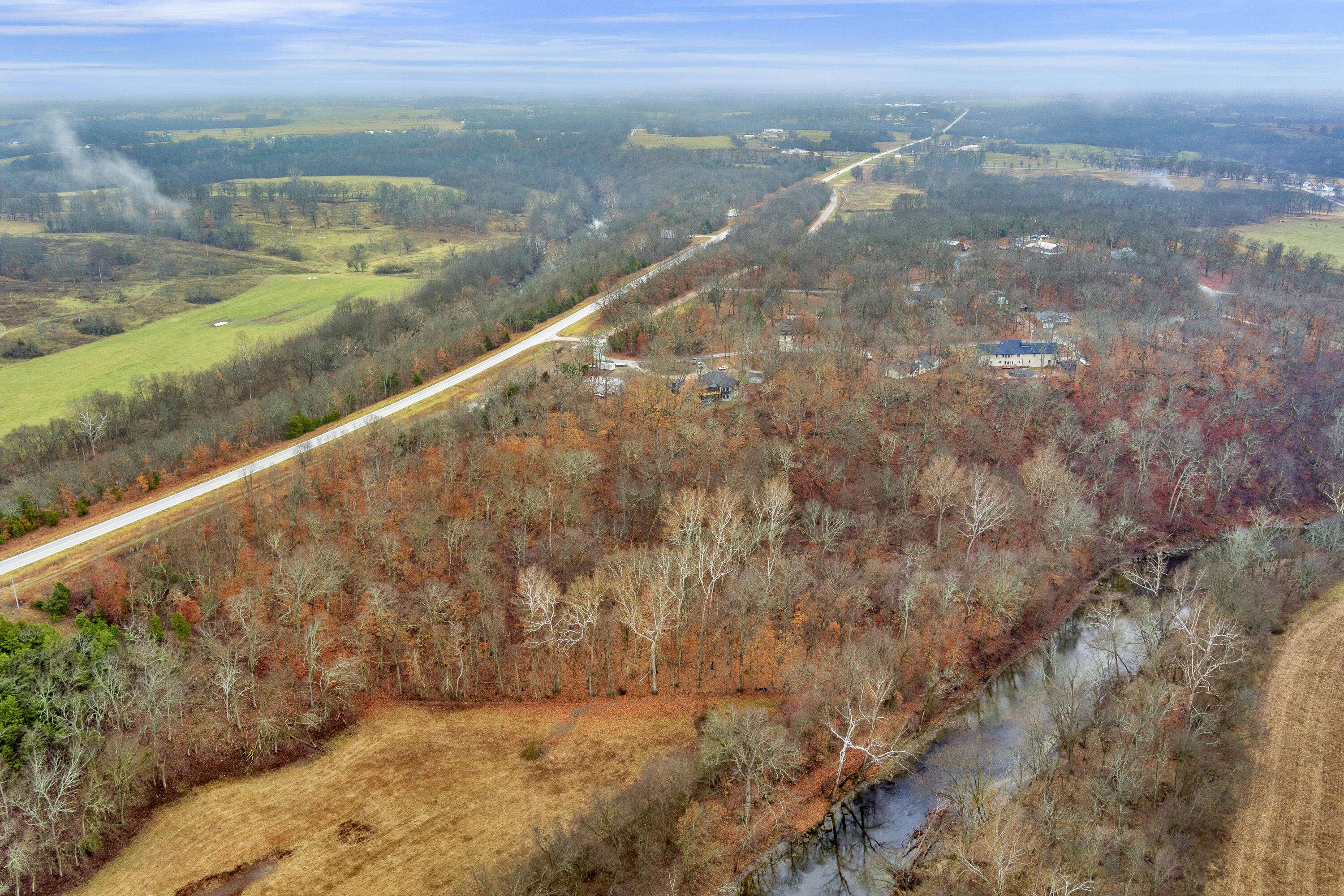 1369 E 398th RD, Bolivar, MO 65613