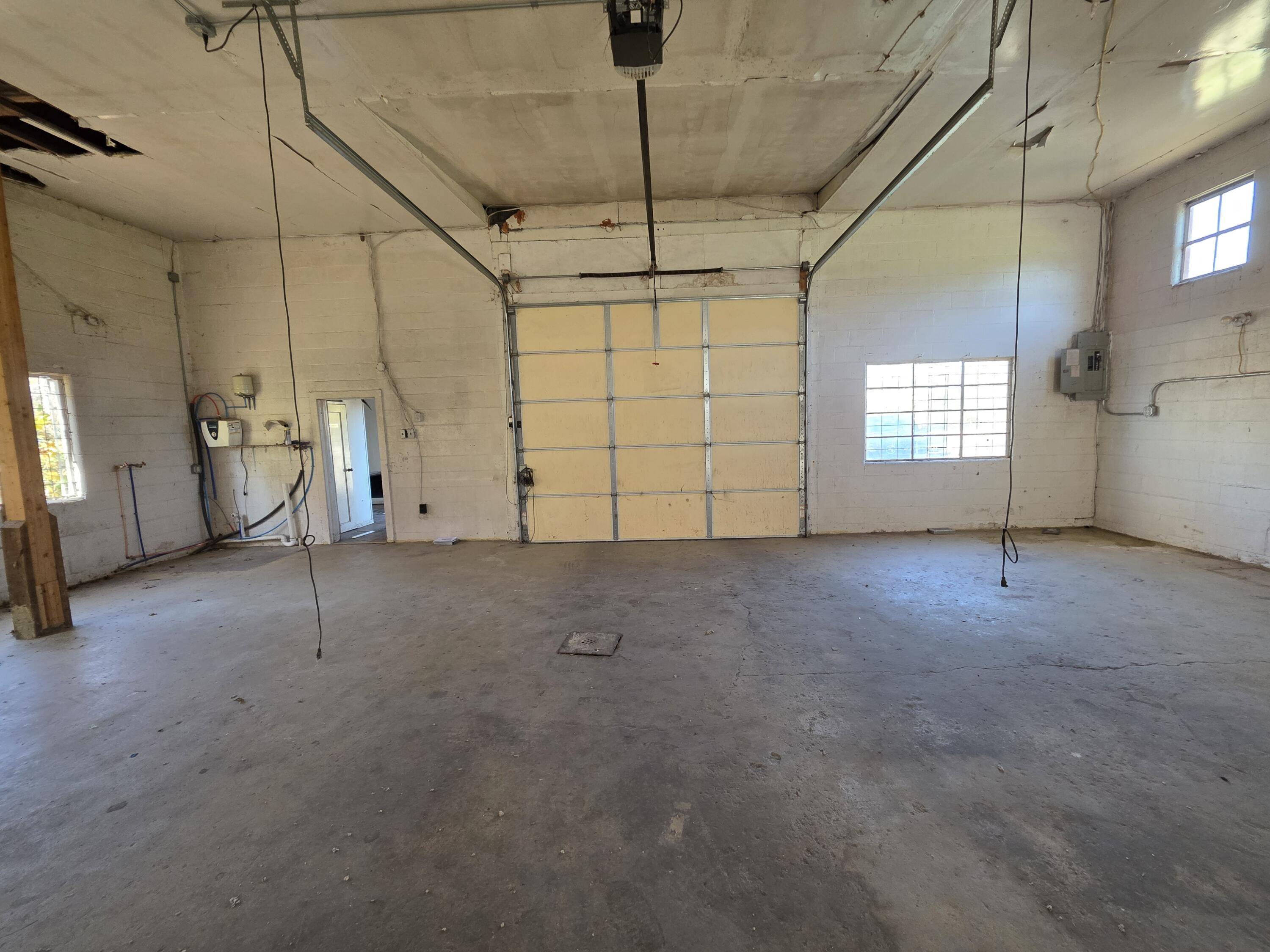 520 E Main Street ST, Houston, MO 65483