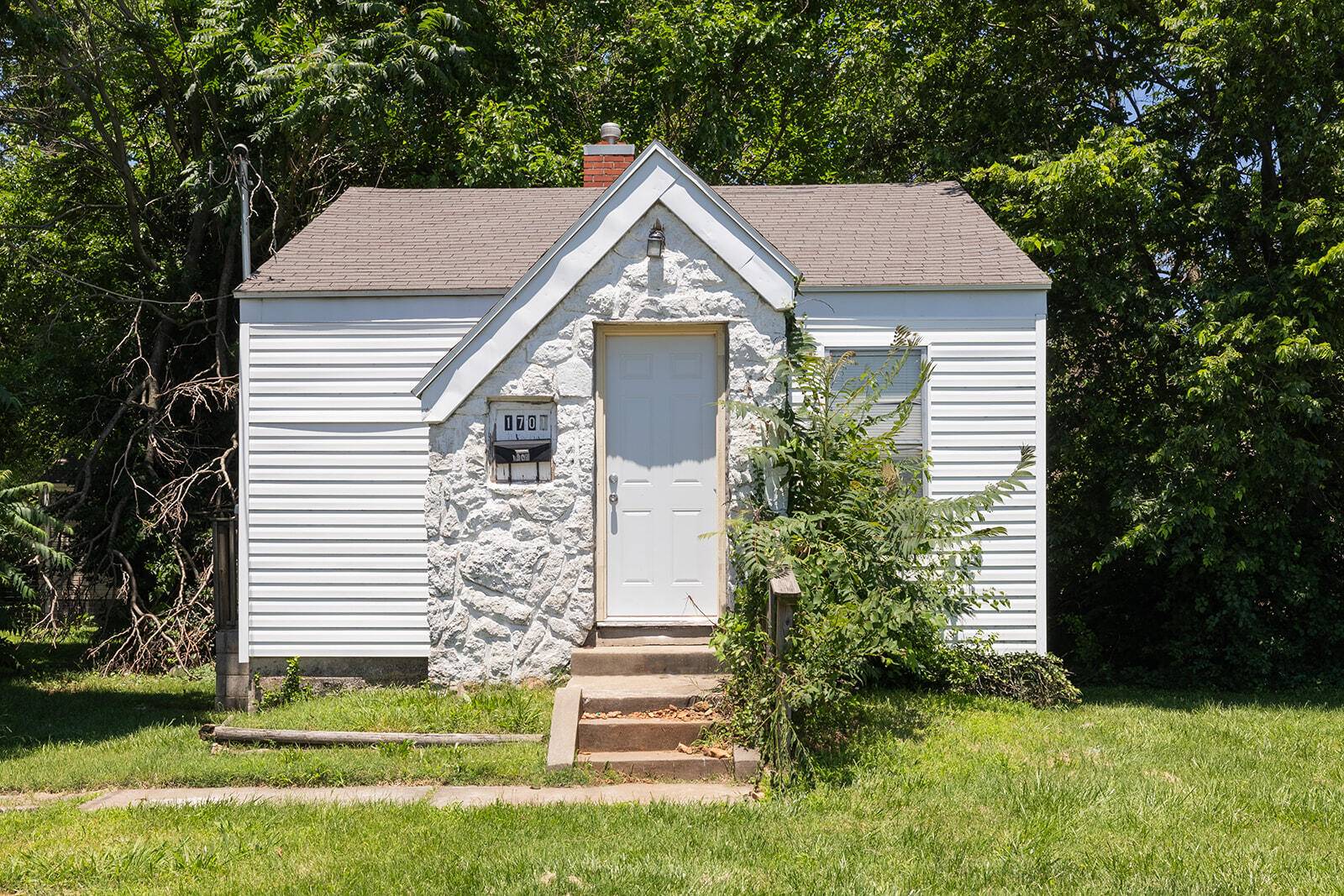 1701-1709 E Chestnut ST, Springfield, MO 65802