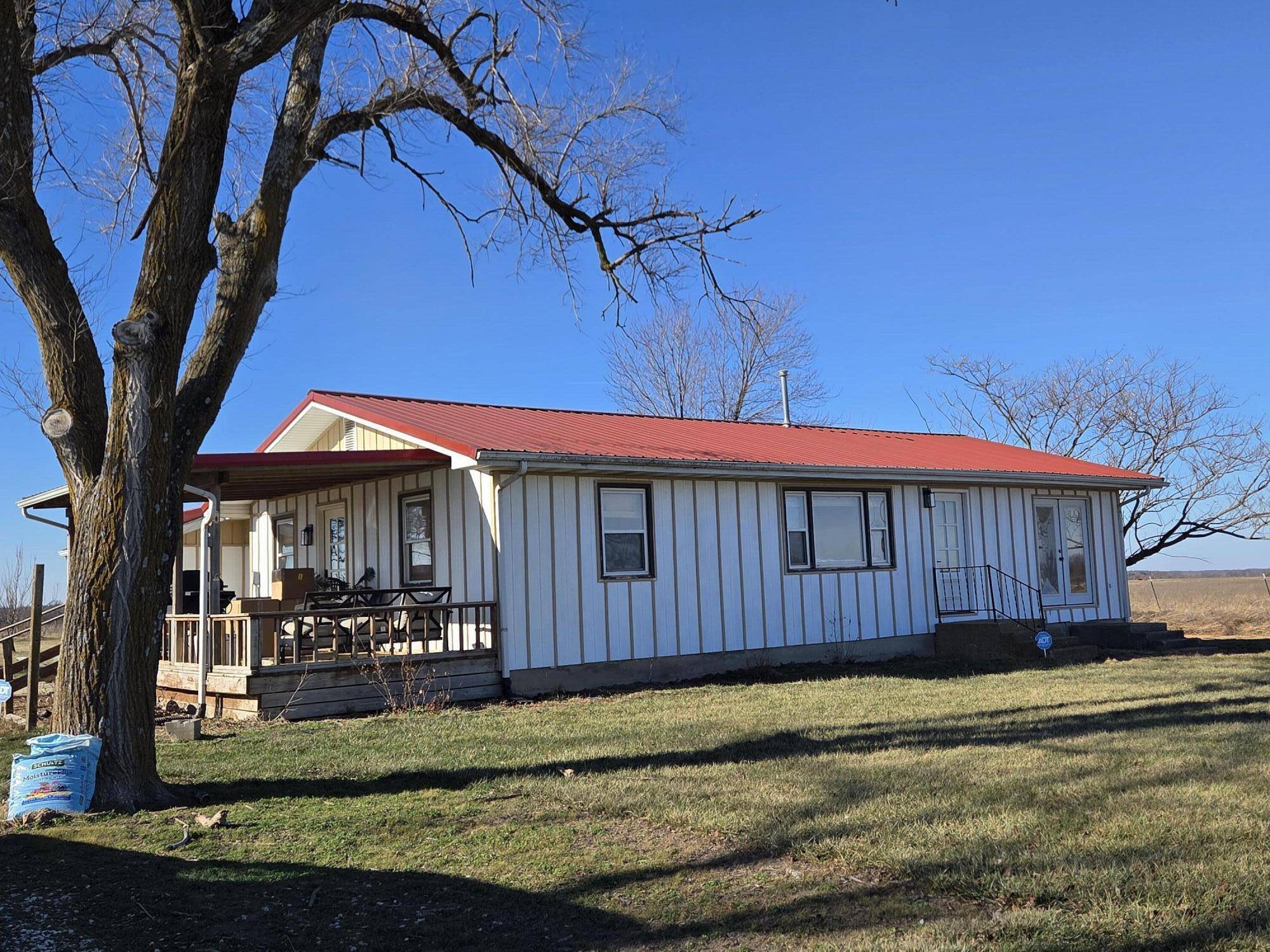 18000 County Road 121, Weaubleau, MO 65774