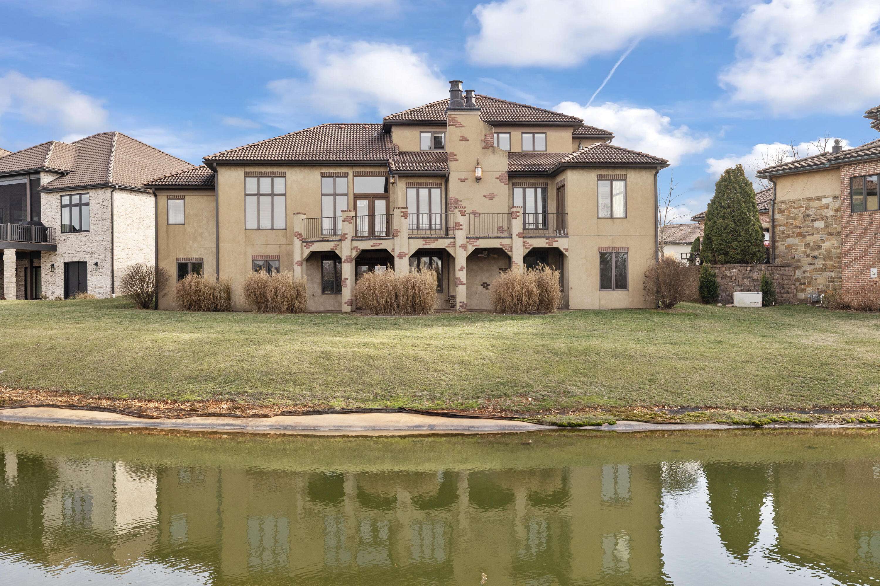 3811 E San Poppi CT, Ozark, MO 65721