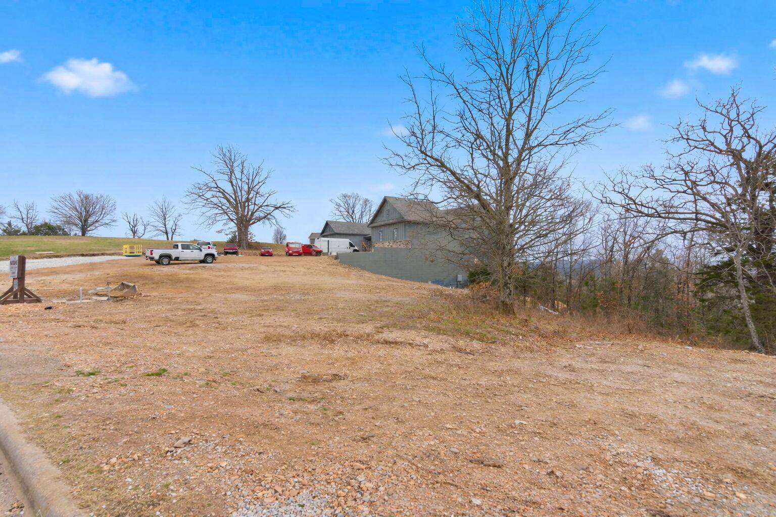 195 Emerald Pointe RD, Hollister, MO 65672