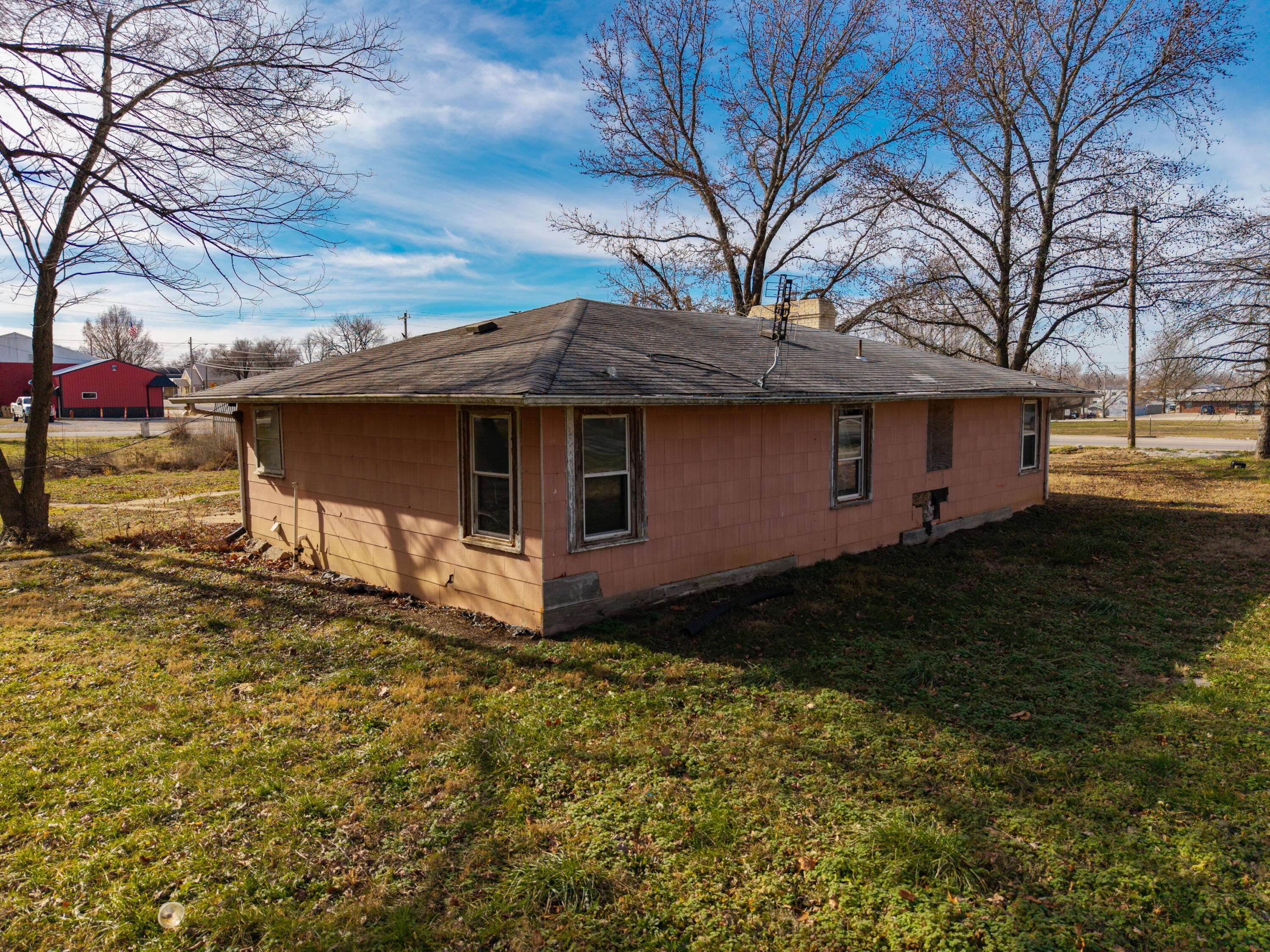 1006 N Jefferson ST, Ava, MO 65608