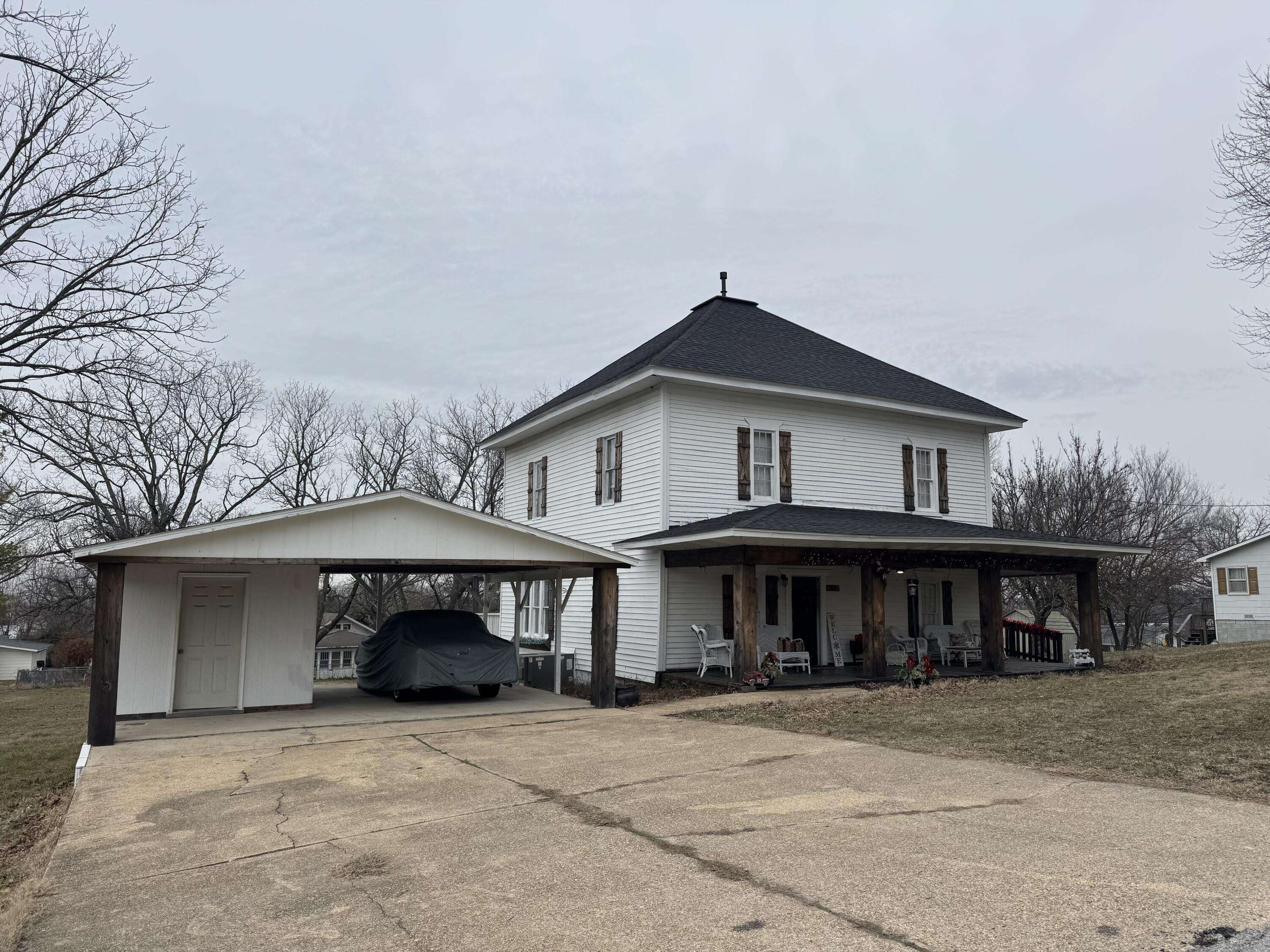 509 S Mansfield RD, Ava, MO 65608