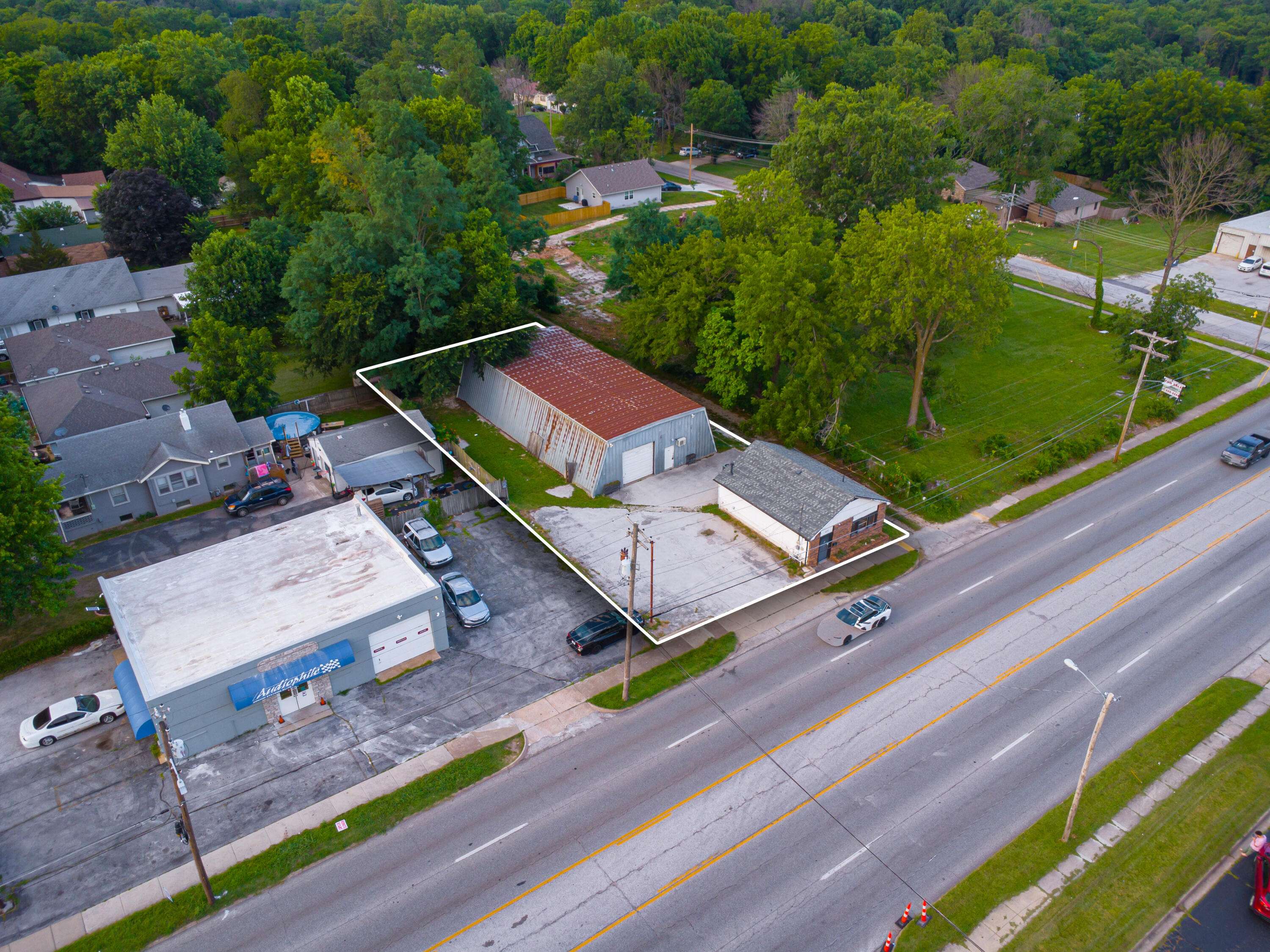 419 W Kearney ST, Springfield, MO 65803