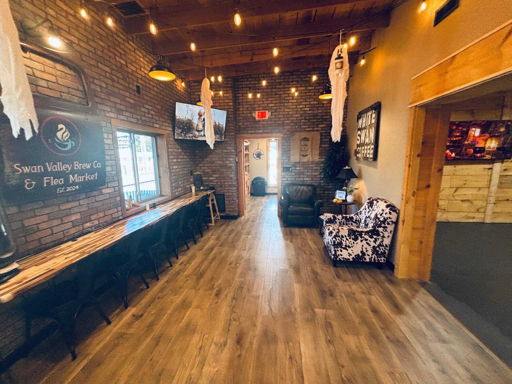15945 Us Highway 160, Forsyth, MO 65653