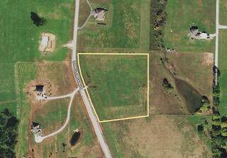 000 Terrell Valley DR, Republic, MO 65738