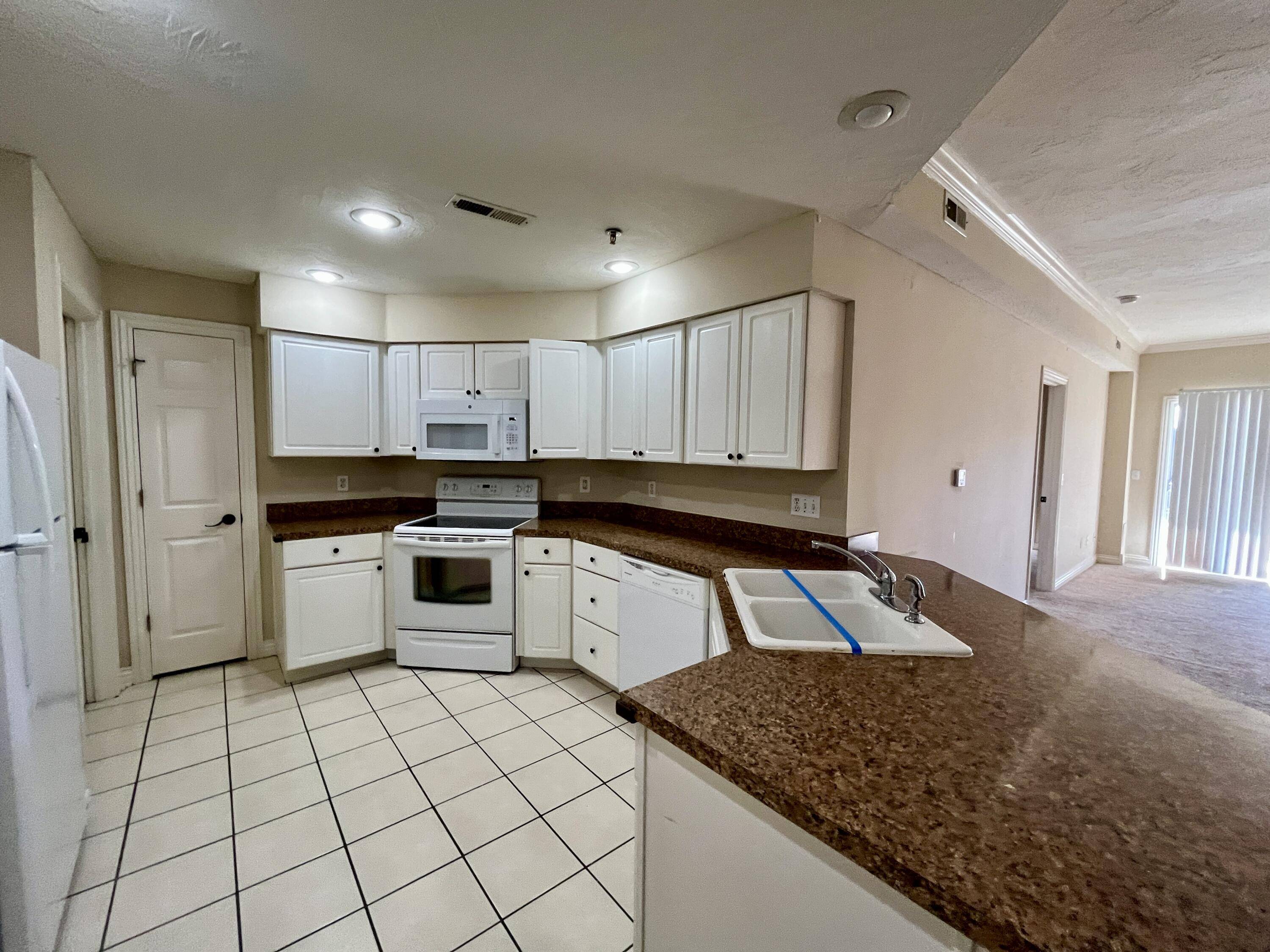 120 Oxford CT #5-4, Branson, MO 65616
