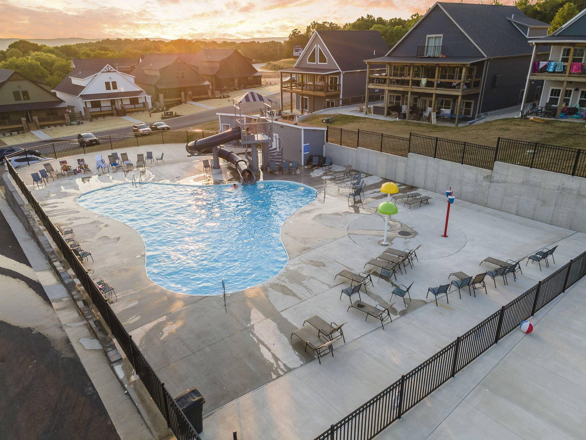 275 Watersound WAY #40, Hollister, MO 65672