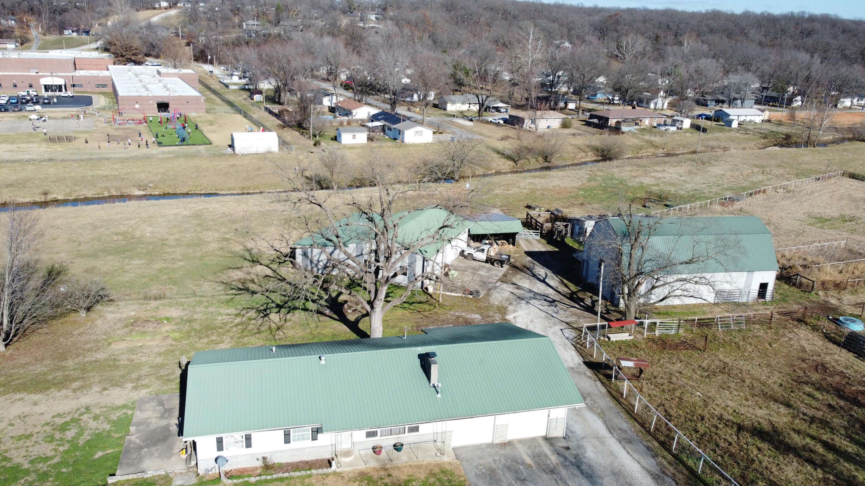 1507 Washington AVE, Seneca, MO 64865