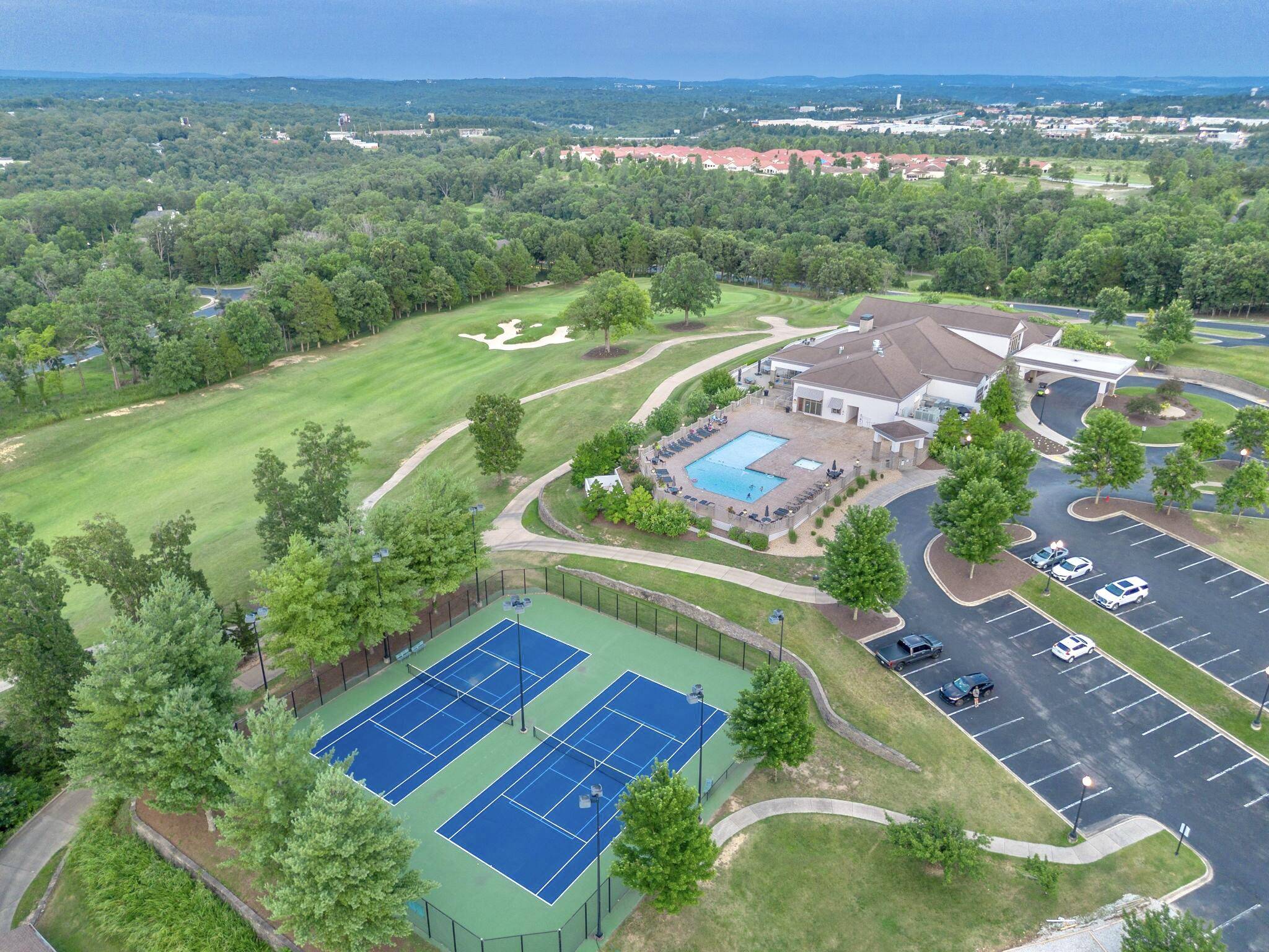 140 Pinehurst DR, Branson, MO 65616