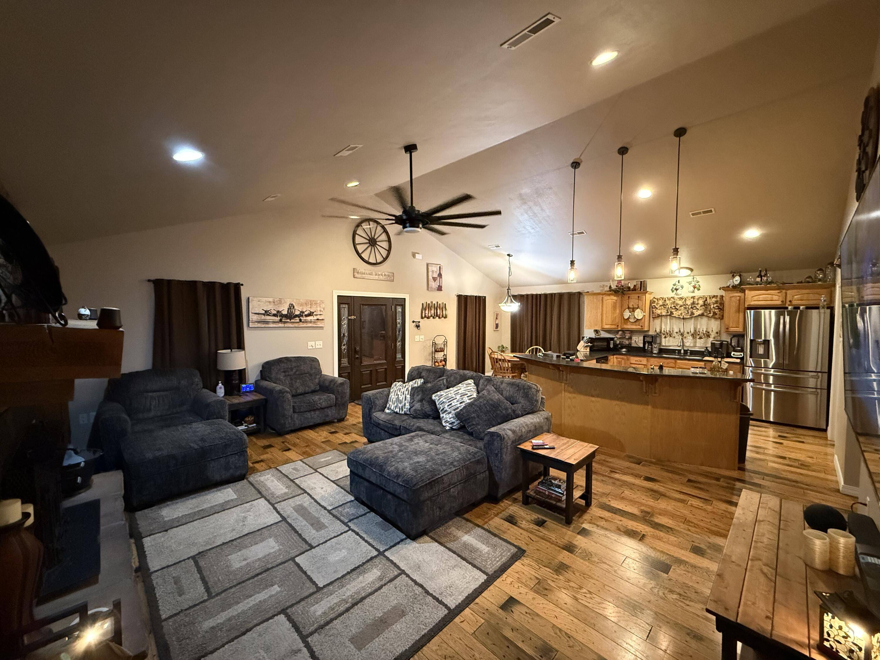 957 Cane Creek RD, Kissee Mills, MO 65680